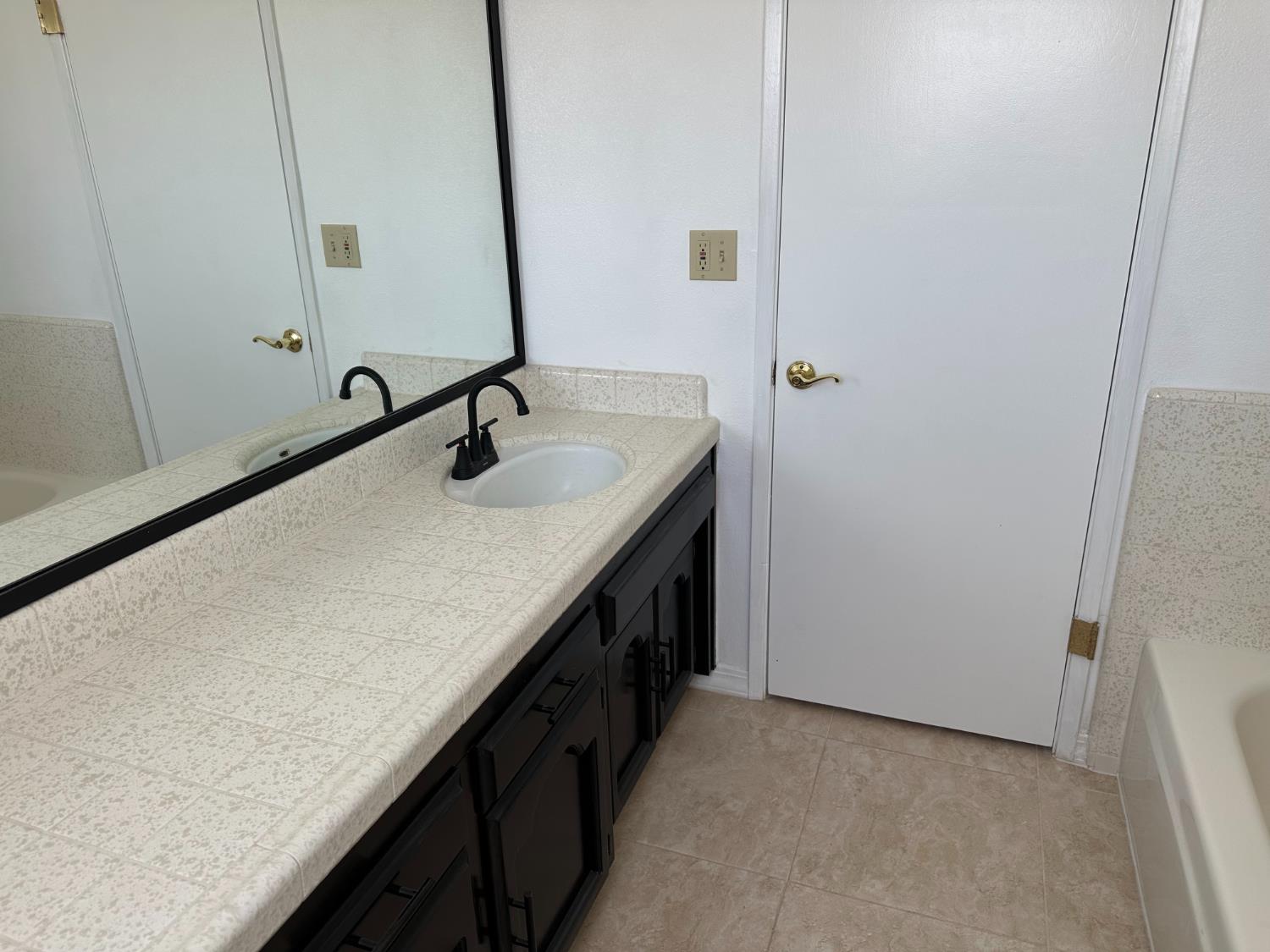 41148 Fig Grove Pl, Madera, CA 93636