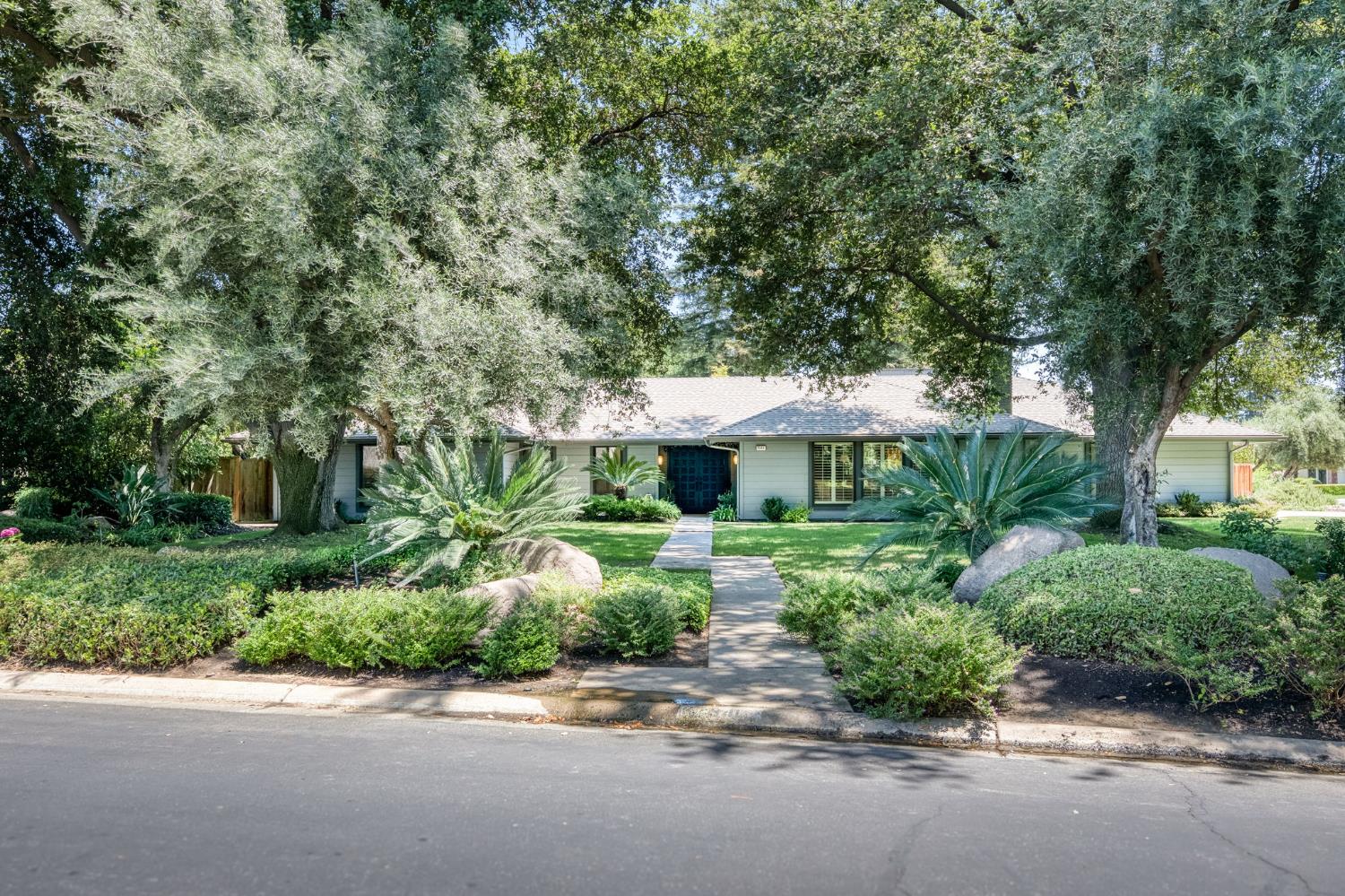 7341 N Tamera Ave, Fresno, CA 93711