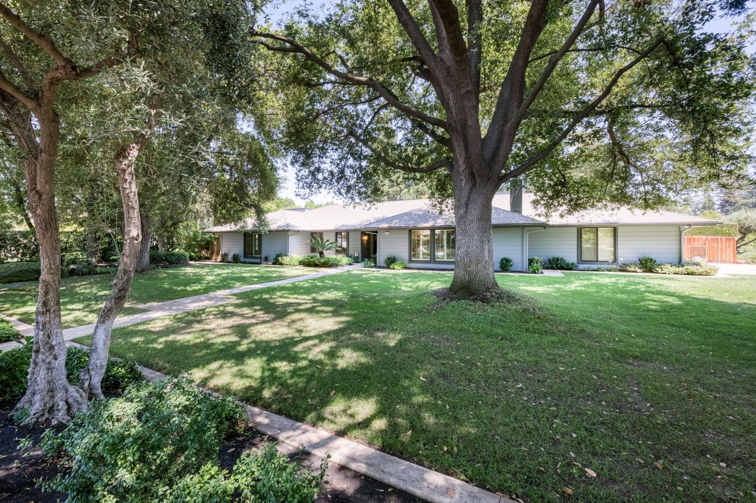 7341 N Tamera Ave, Fresno, CA 93711