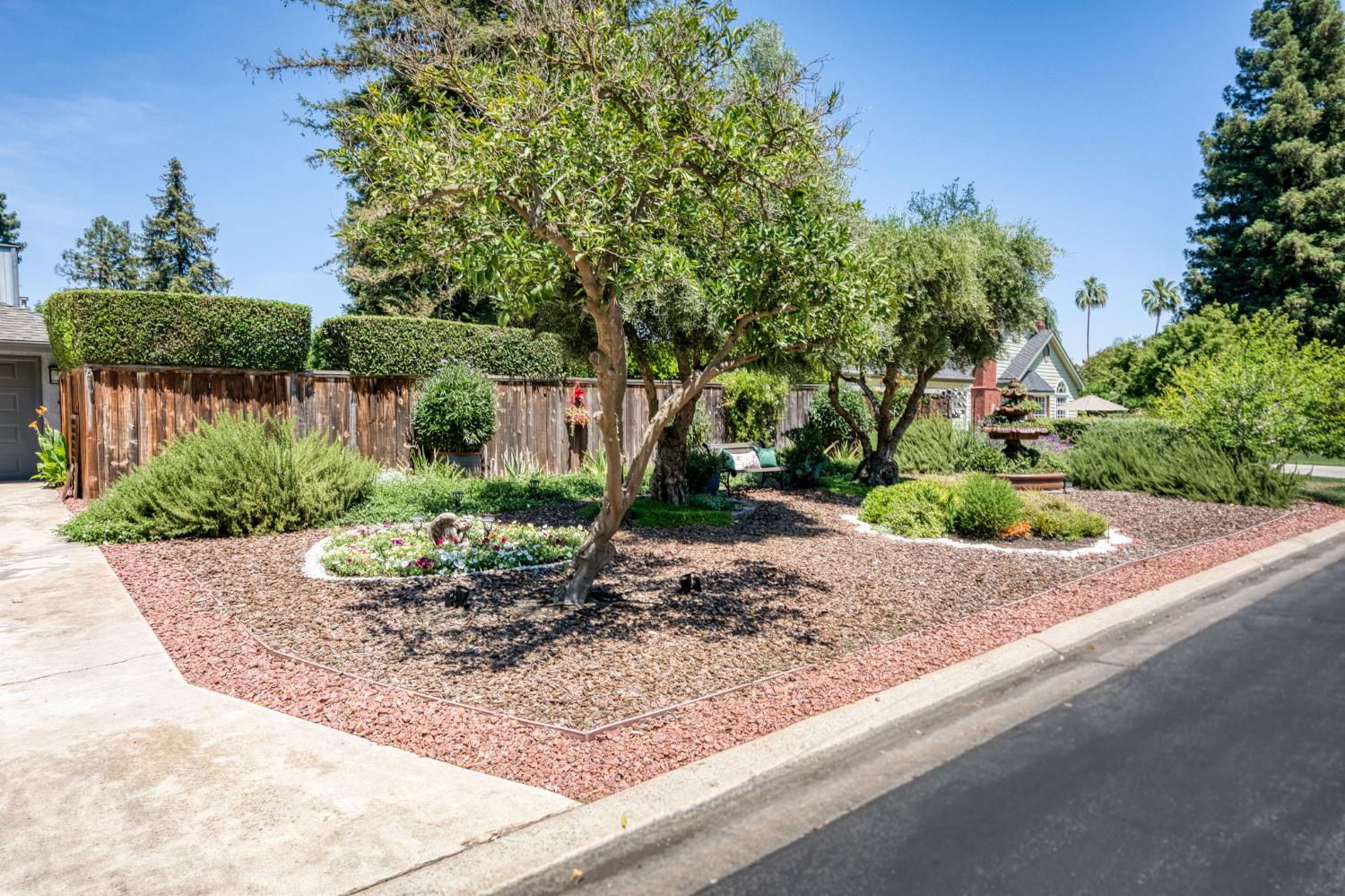 7341 N Tamera Ave, Fresno, CA 93711