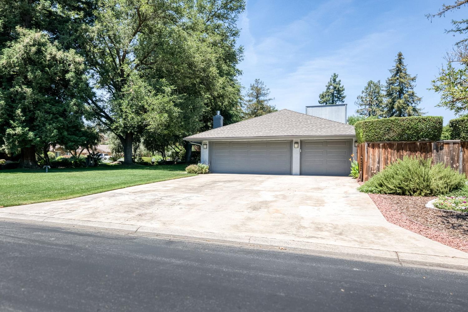 7341 N Tamera Ave, Fresno, CA 93711