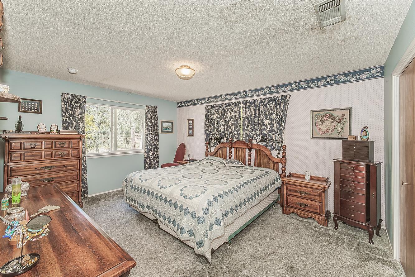 35477 Qualls Prather Rd, Auberry, CA 93602