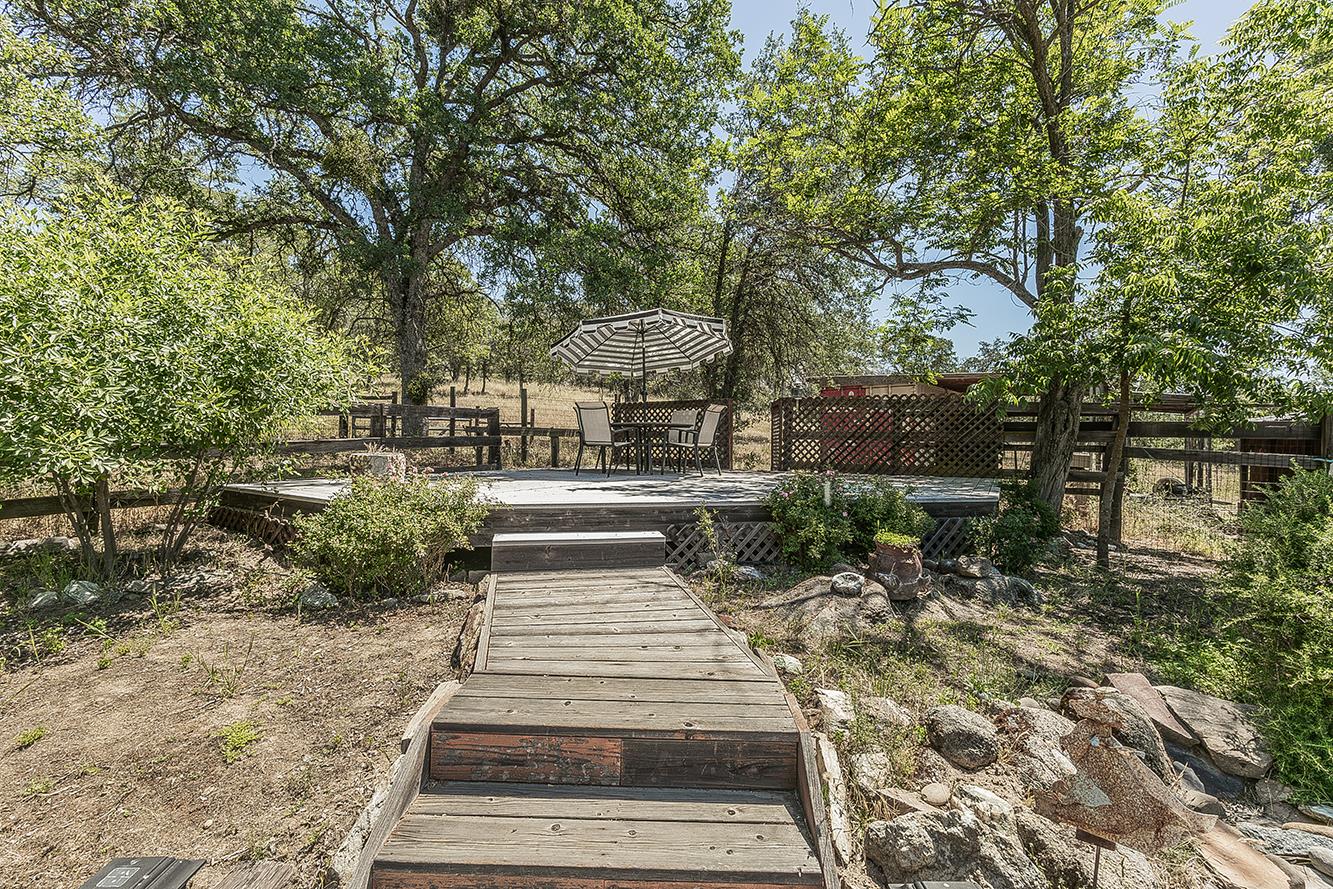 35477 Qualls Prather Rd, Auberry, CA 93602