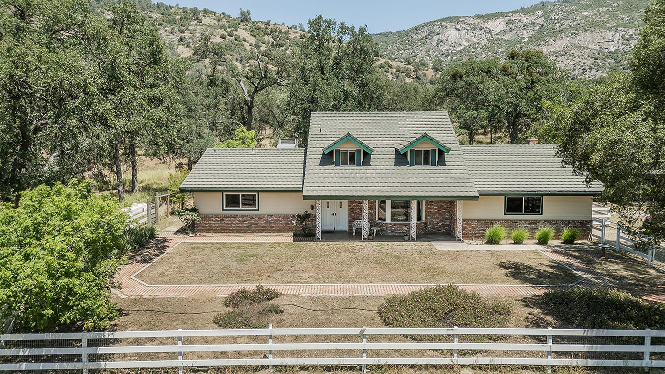 35477 Qualls Prather Rd, Auberry, CA 93602