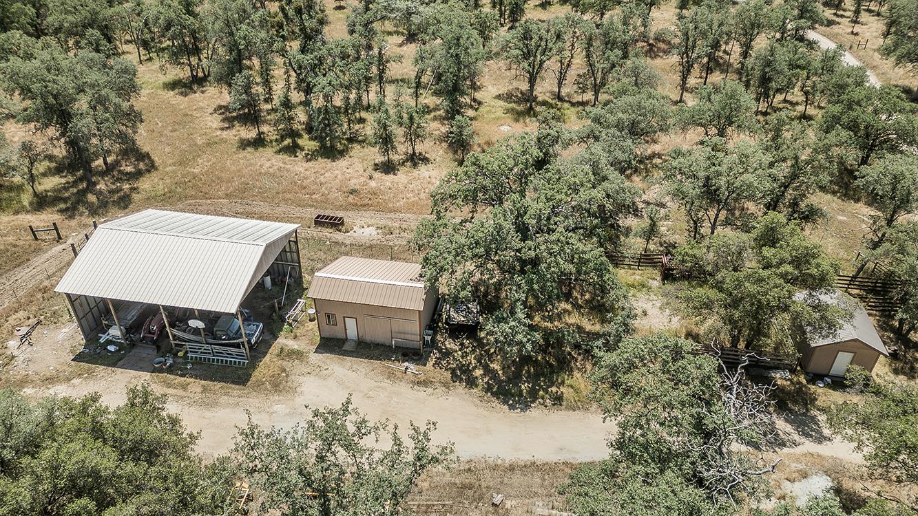 35477 Qualls Prather Rd, Auberry, CA 93602