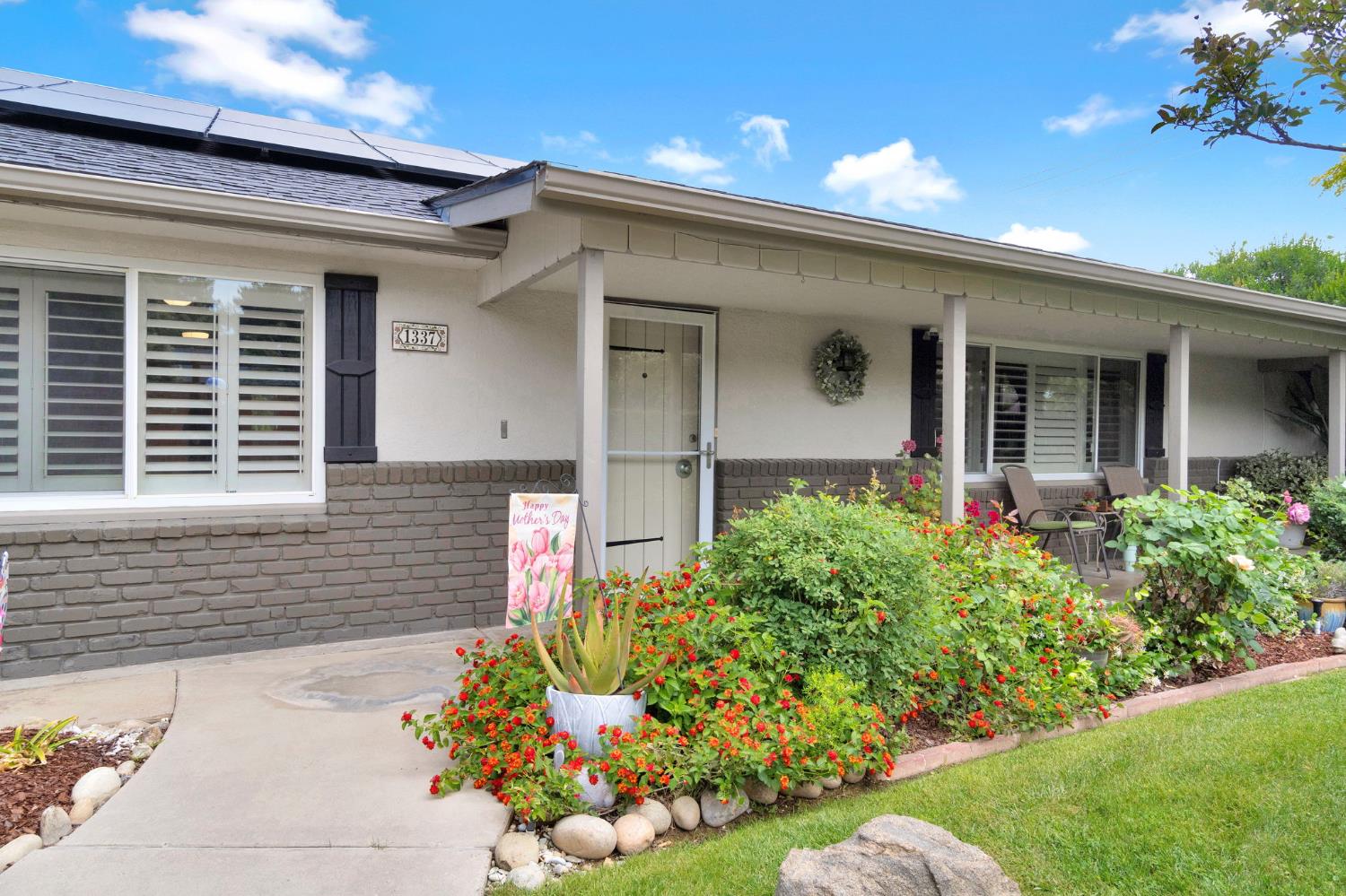 1337 E Rialto Ave, Fresno, CA 93704