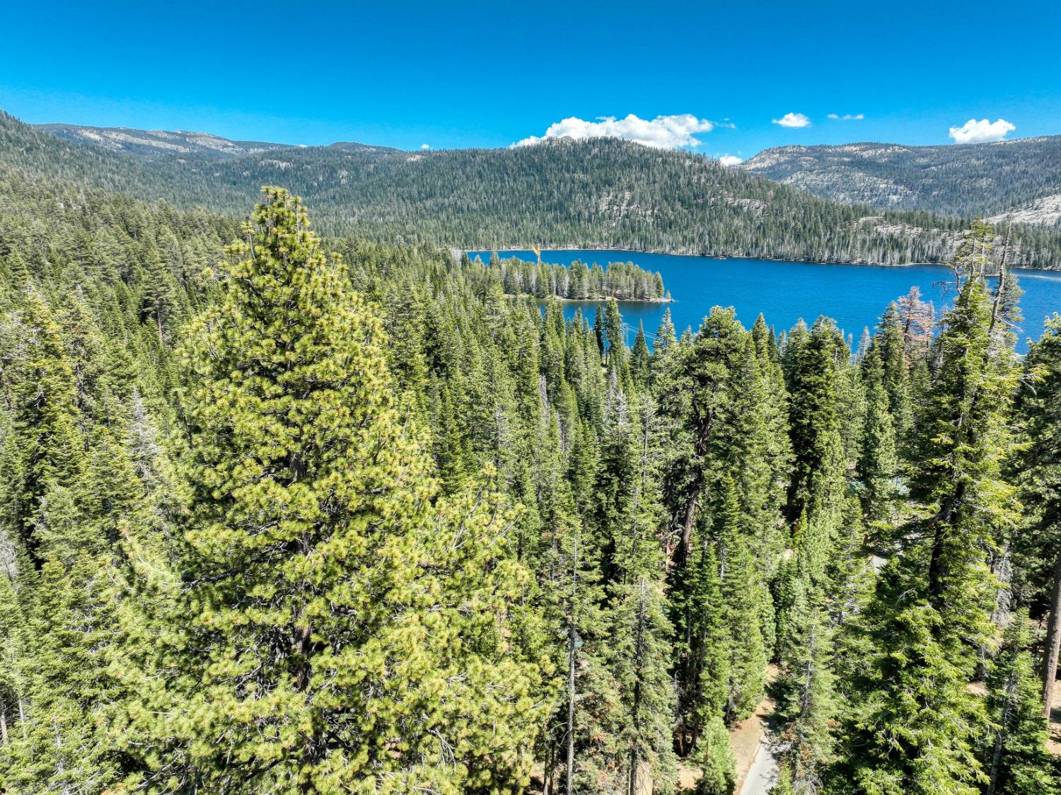 61401 Huntington Lake Rd #14, Lakeshore, CA 93634