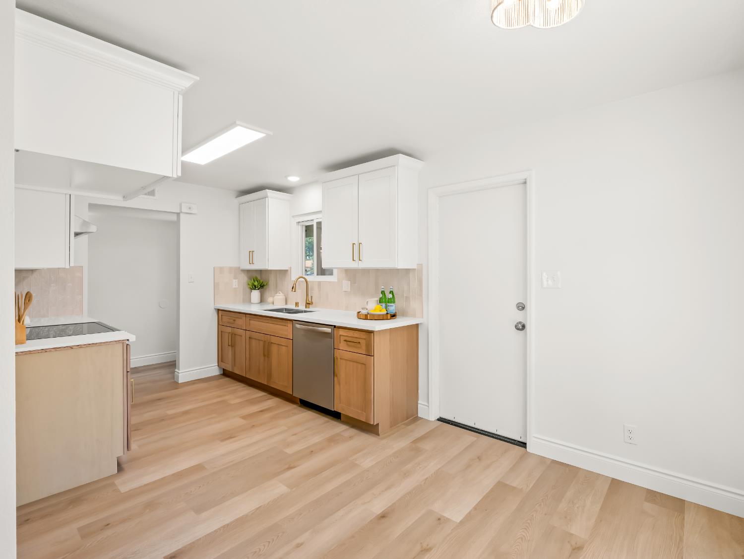 4421 N Maple Ave, Fresno, CA 93726