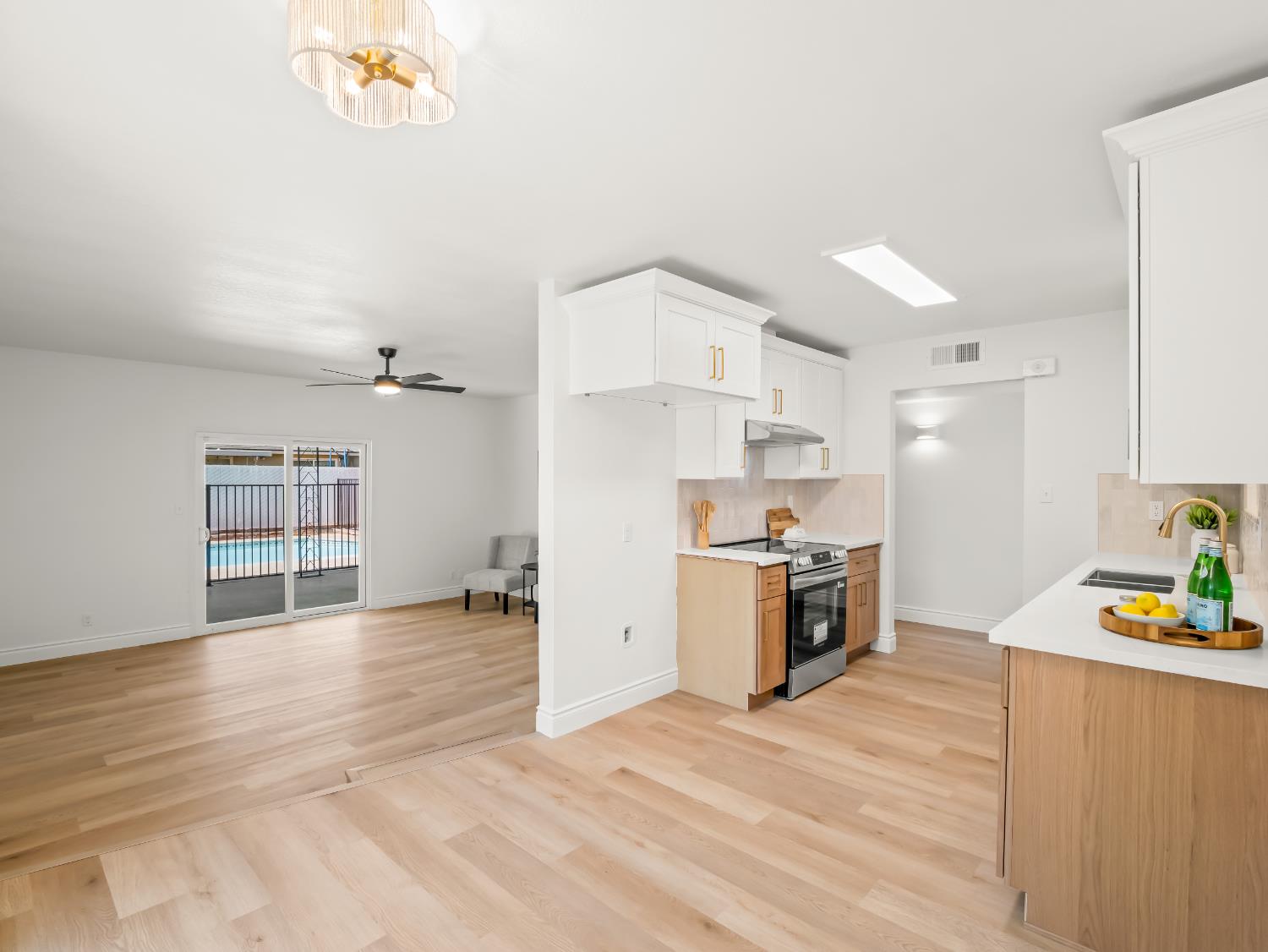 4421 N Maple Ave, Fresno, CA 93726
