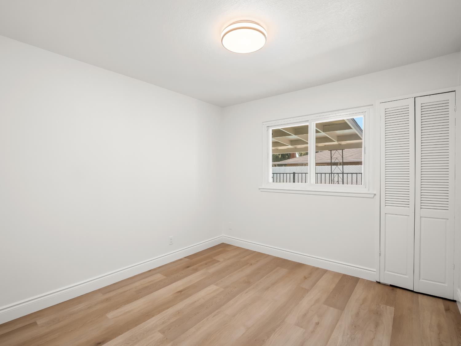 4421 N Maple Ave, Fresno, CA 93726