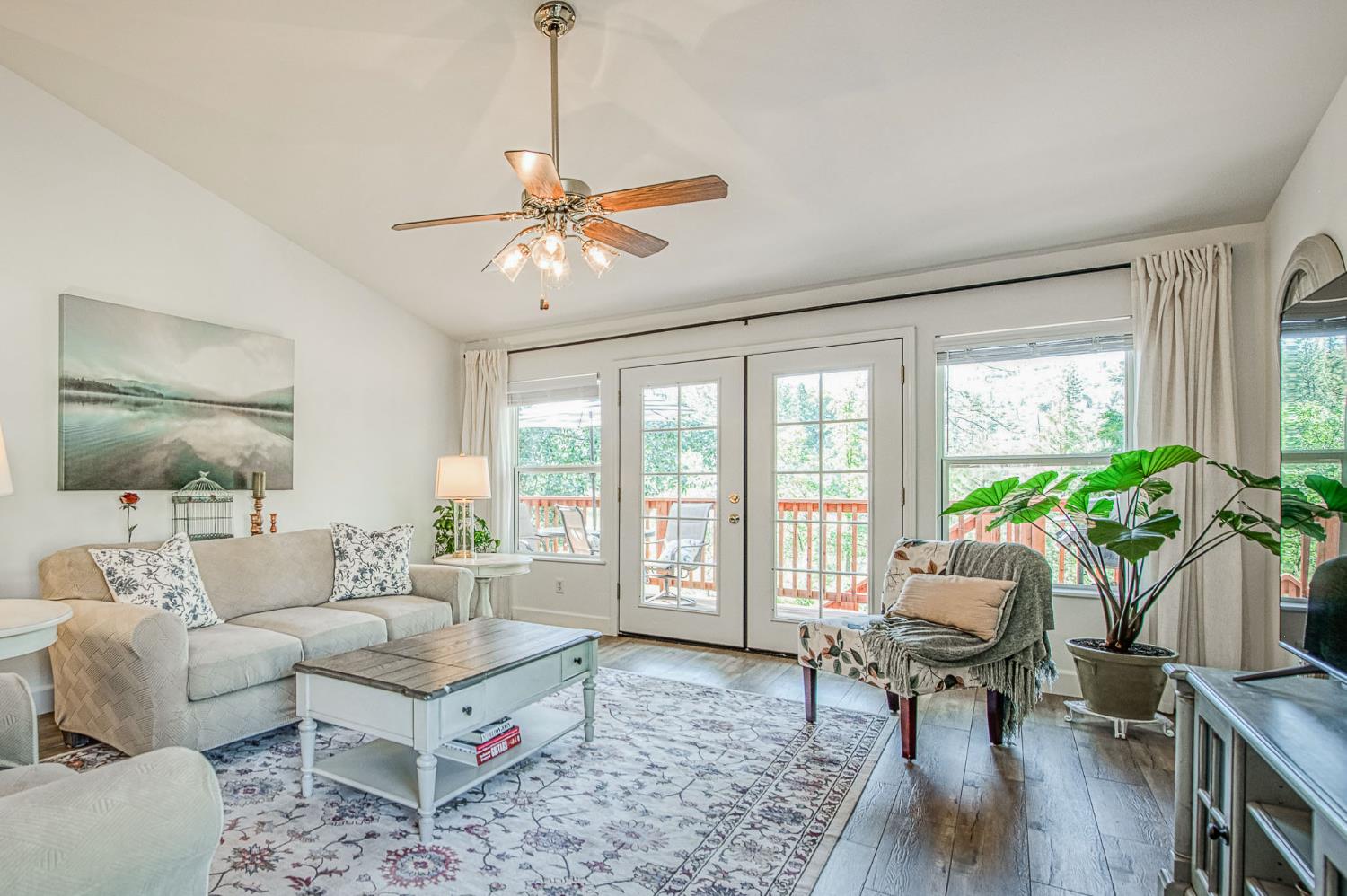 34154 Shaver Springs Rd, Auberry, CA 93602