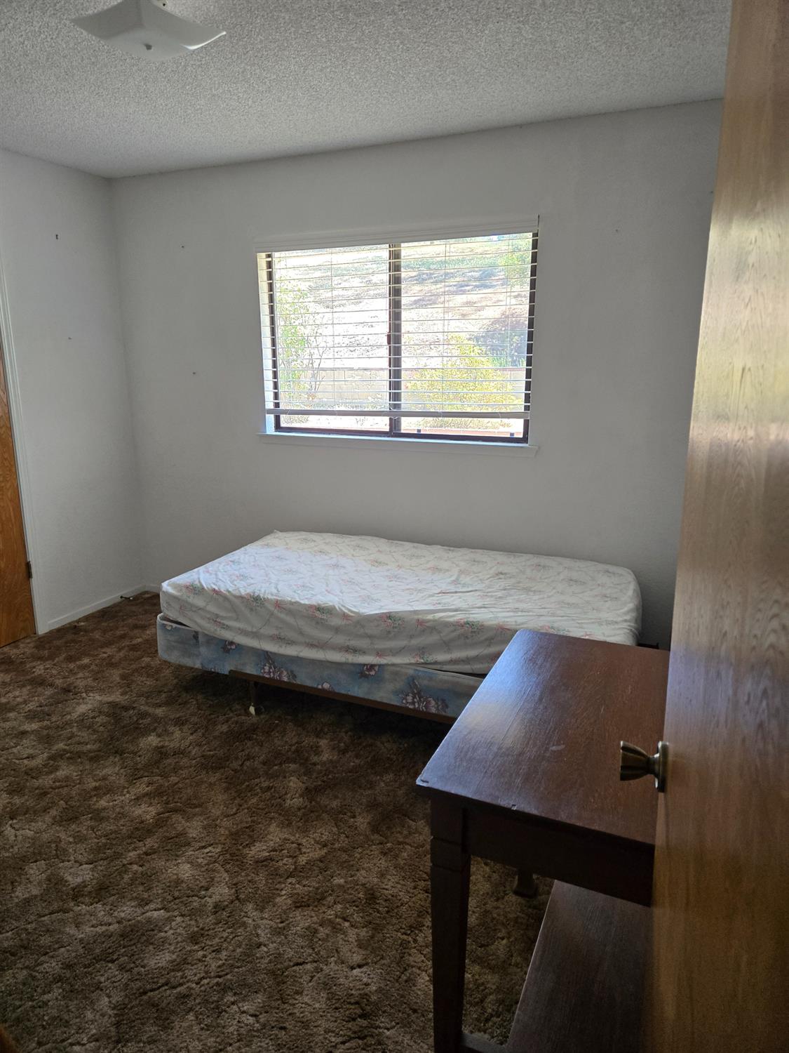 36846 Batti Rd, Coarsegold, CA 93614