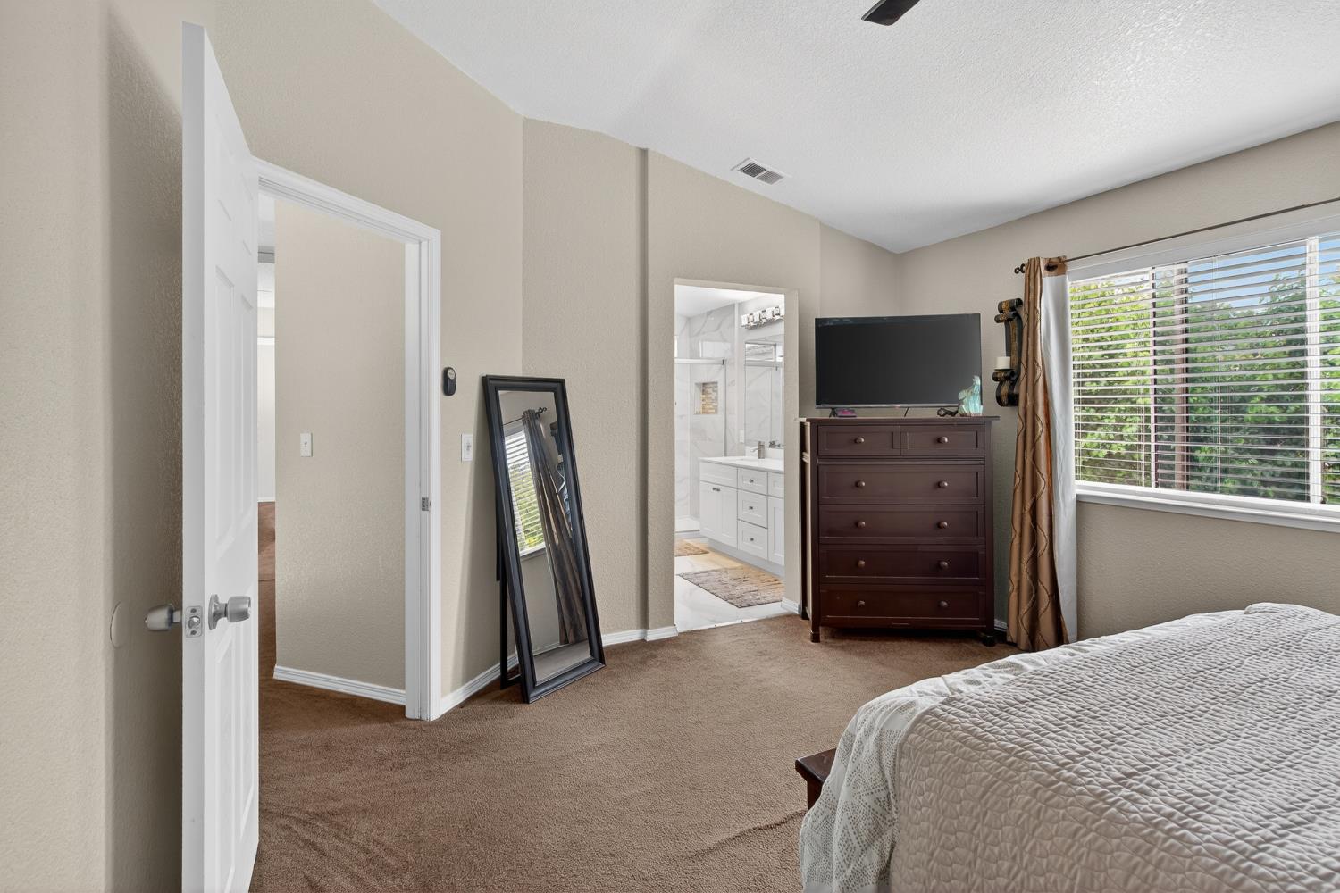 1936 Maplegrove, Tracy, CA 95376