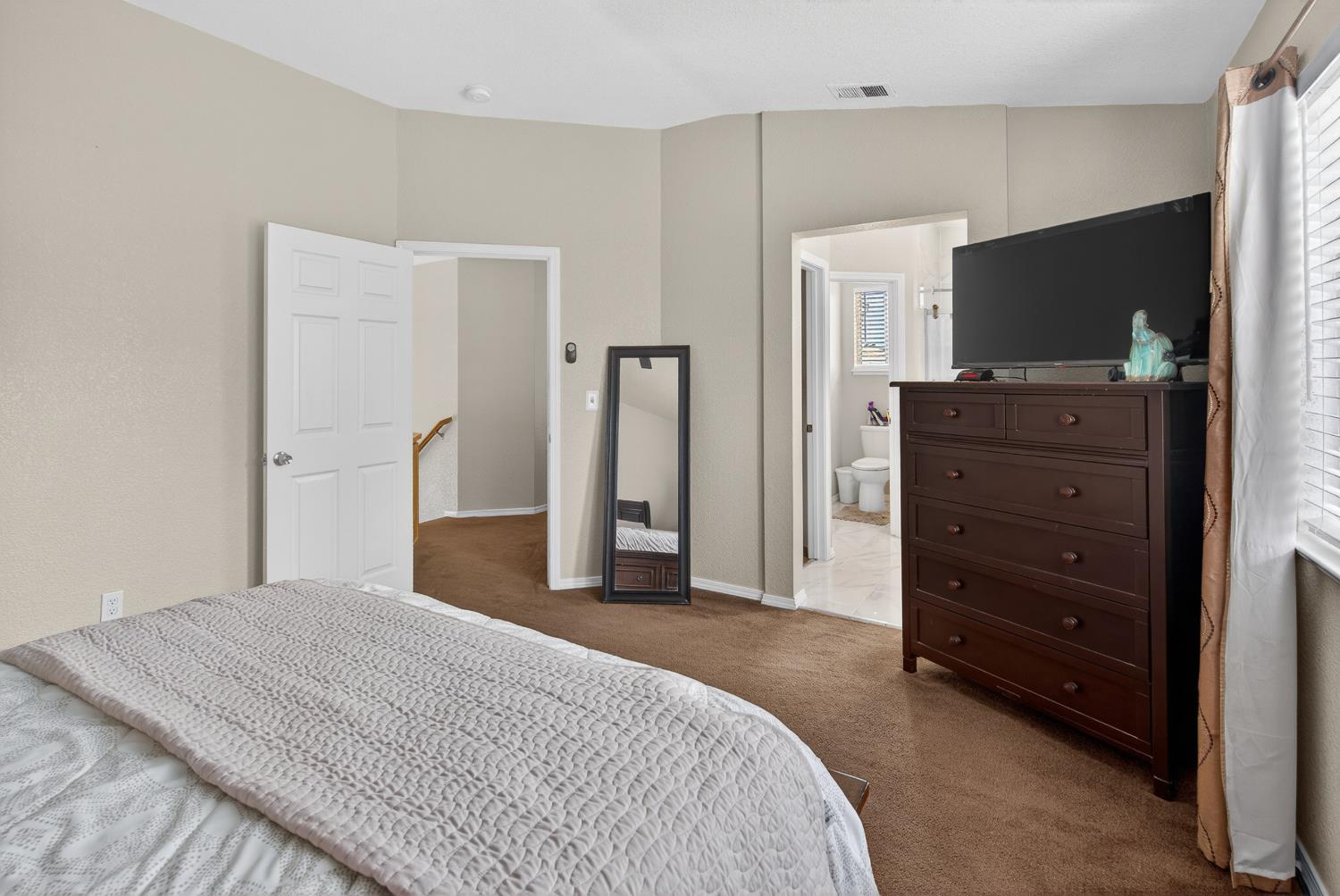 1936 Maplegrove, Tracy, CA 95376