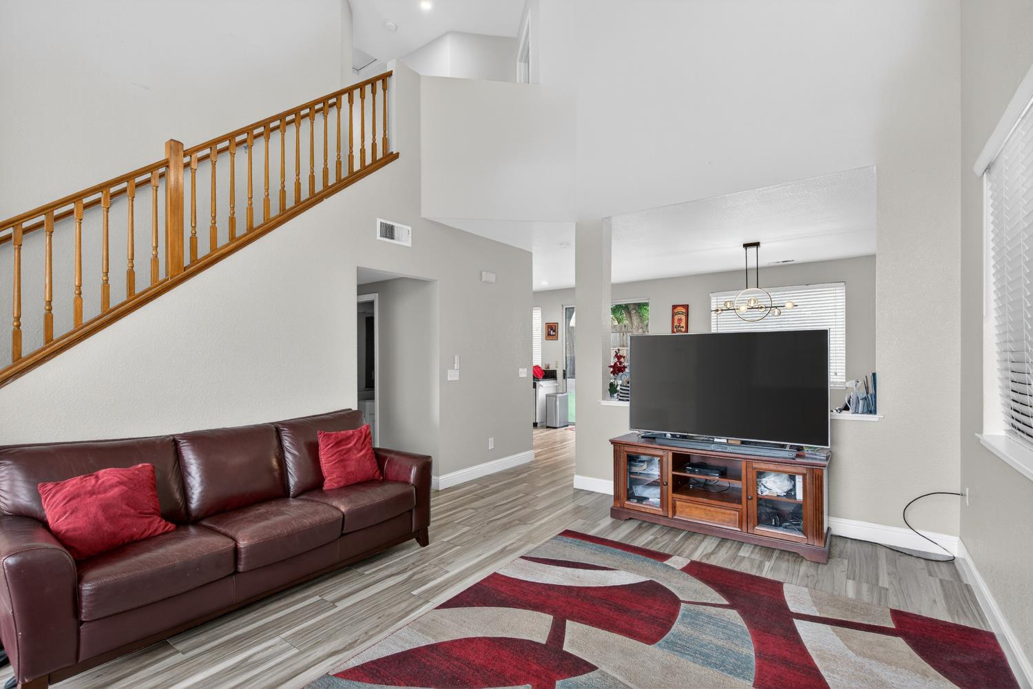 1936 Maplegrove, Tracy, CA 95376