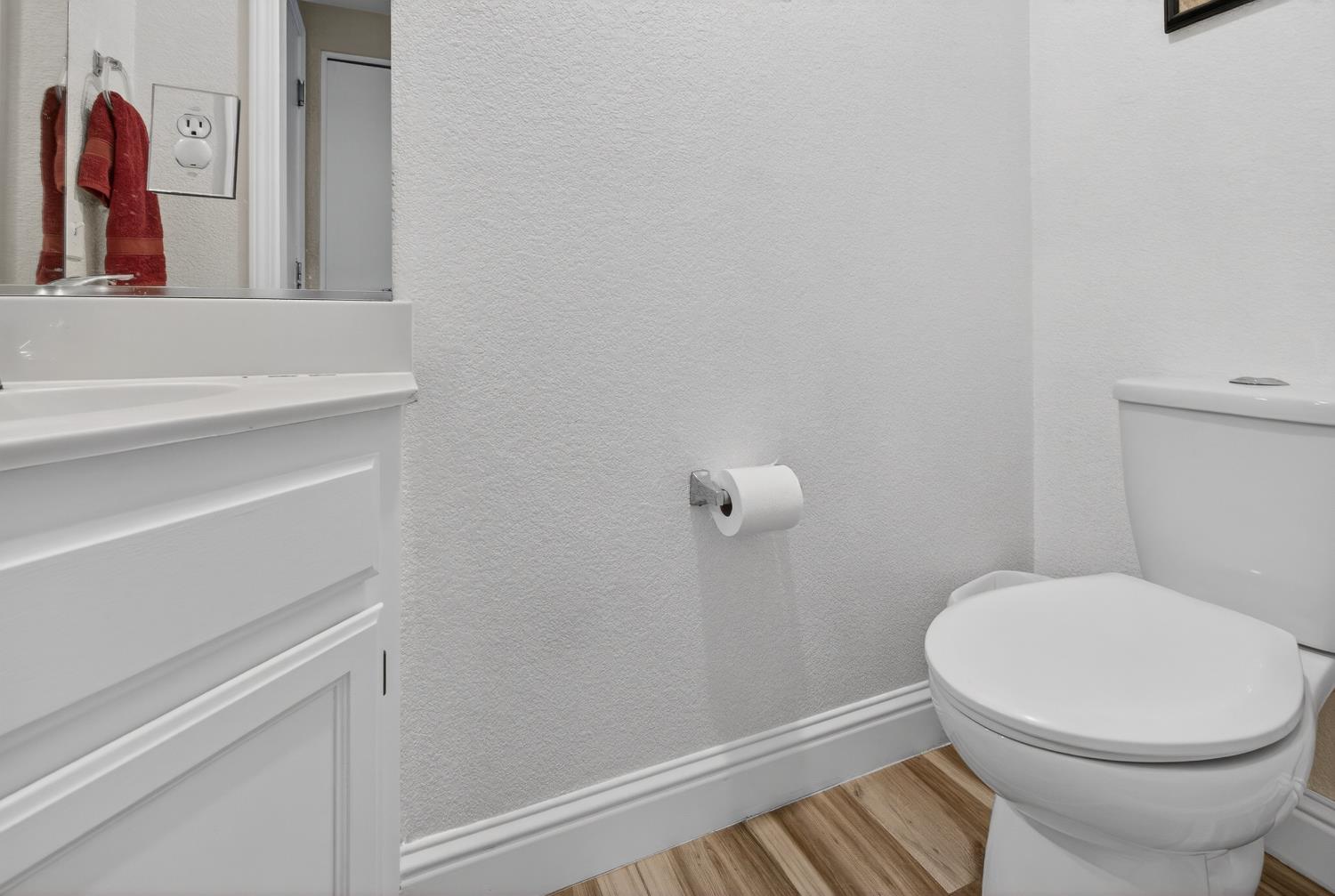 1936 Maplegrove, Tracy, CA 95376