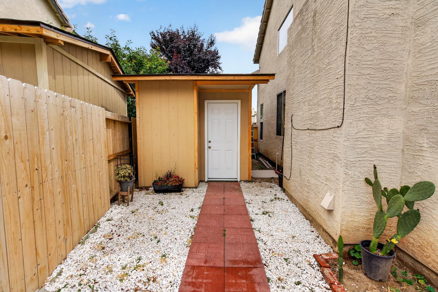 1936 Maplegrove, Tracy, CA 95376
