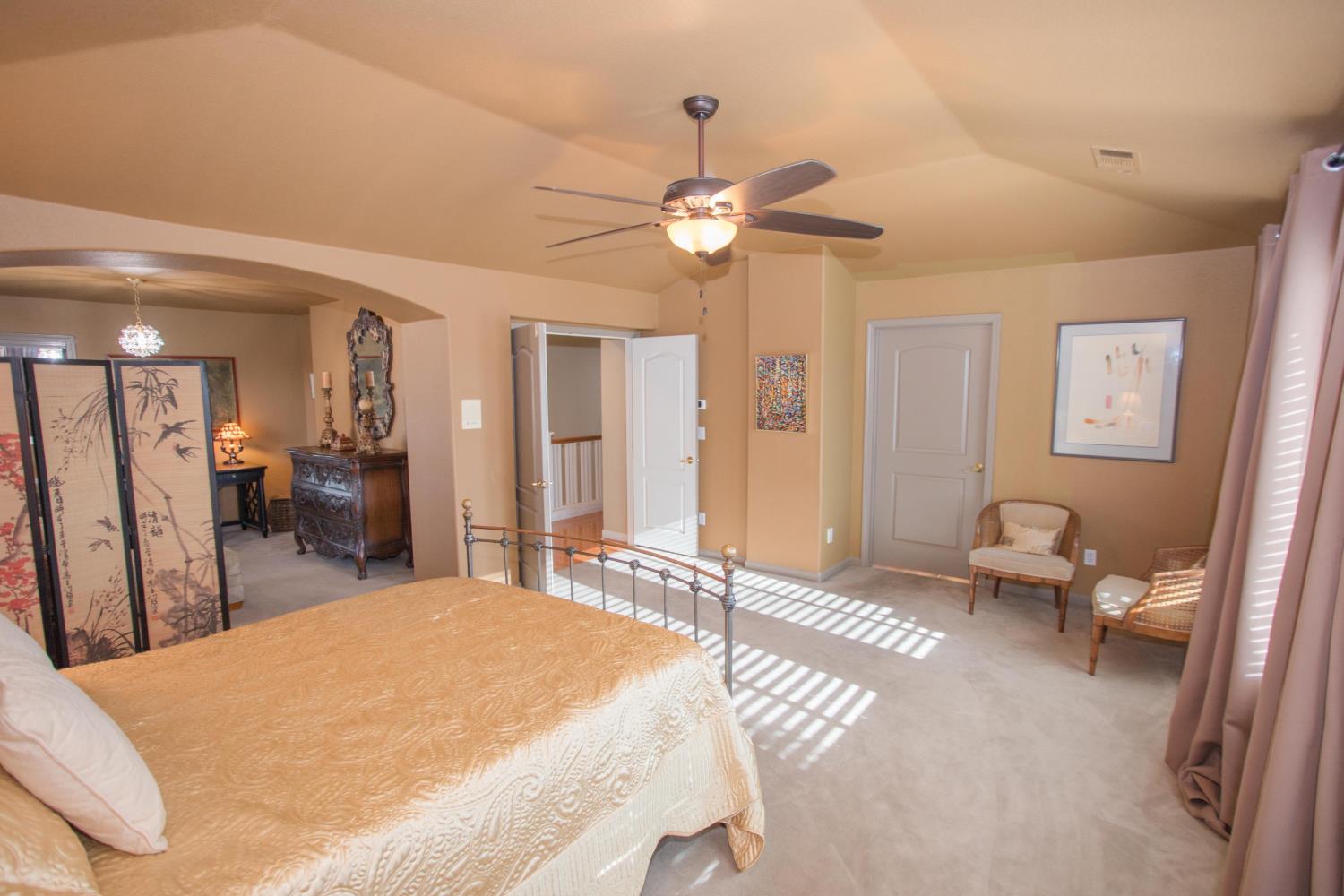 4797 N Pinebury Way, Clovis, CA 93619