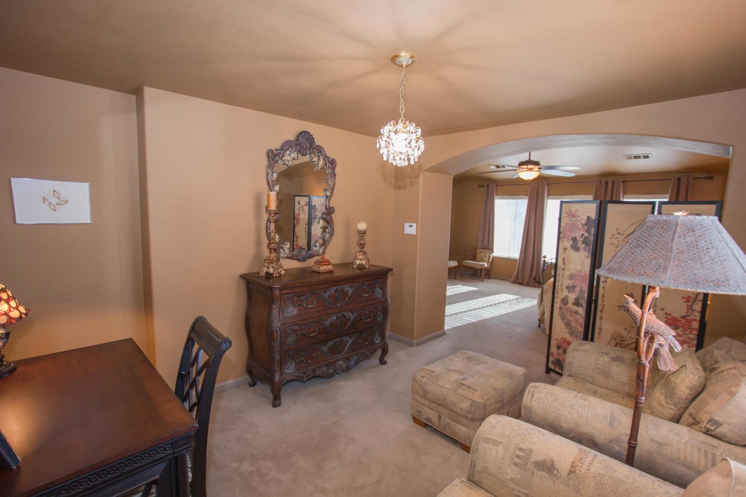 4797 N Pinebury Way, Clovis, CA 93619