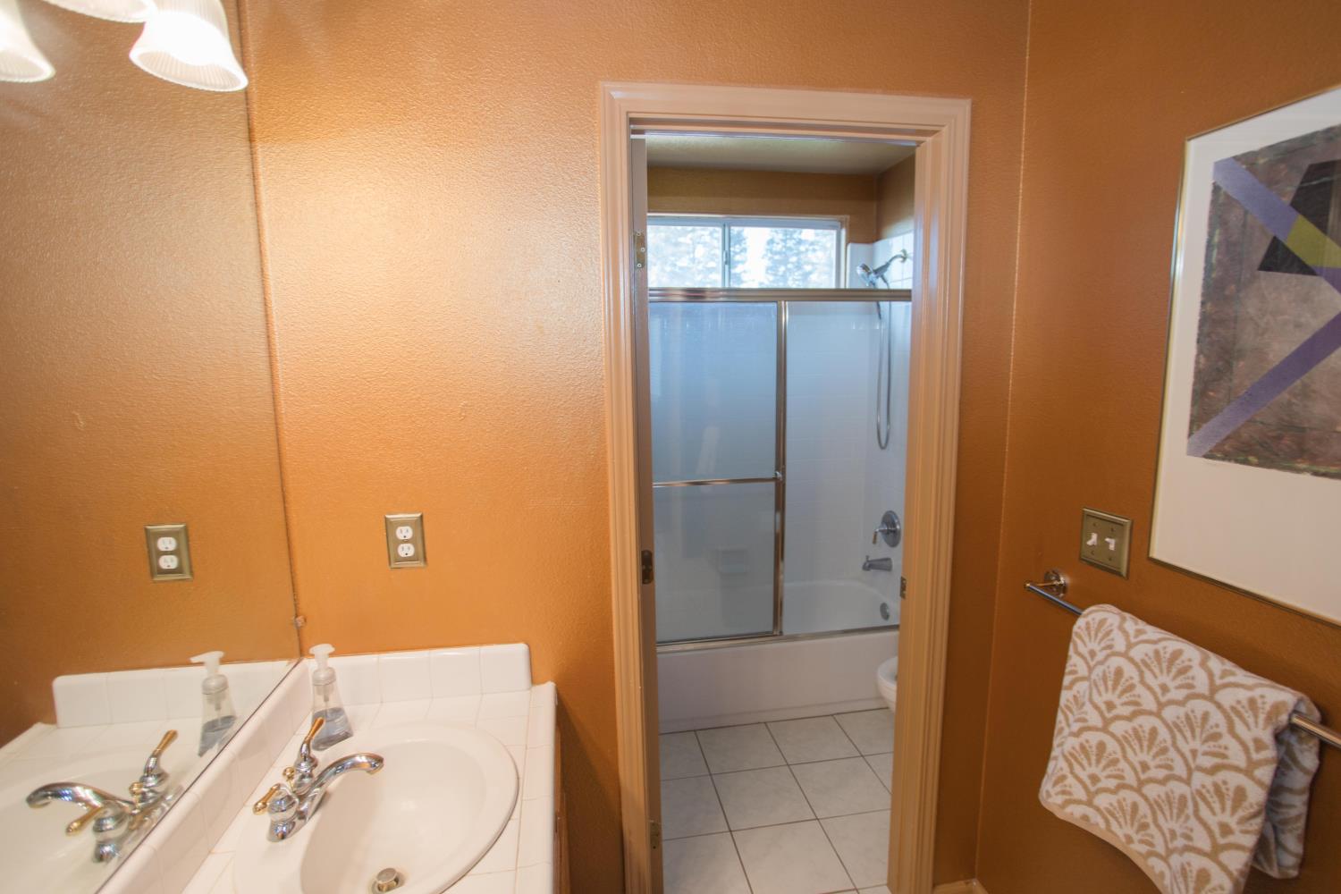 4797 N Pinebury Way, Clovis, CA 93619