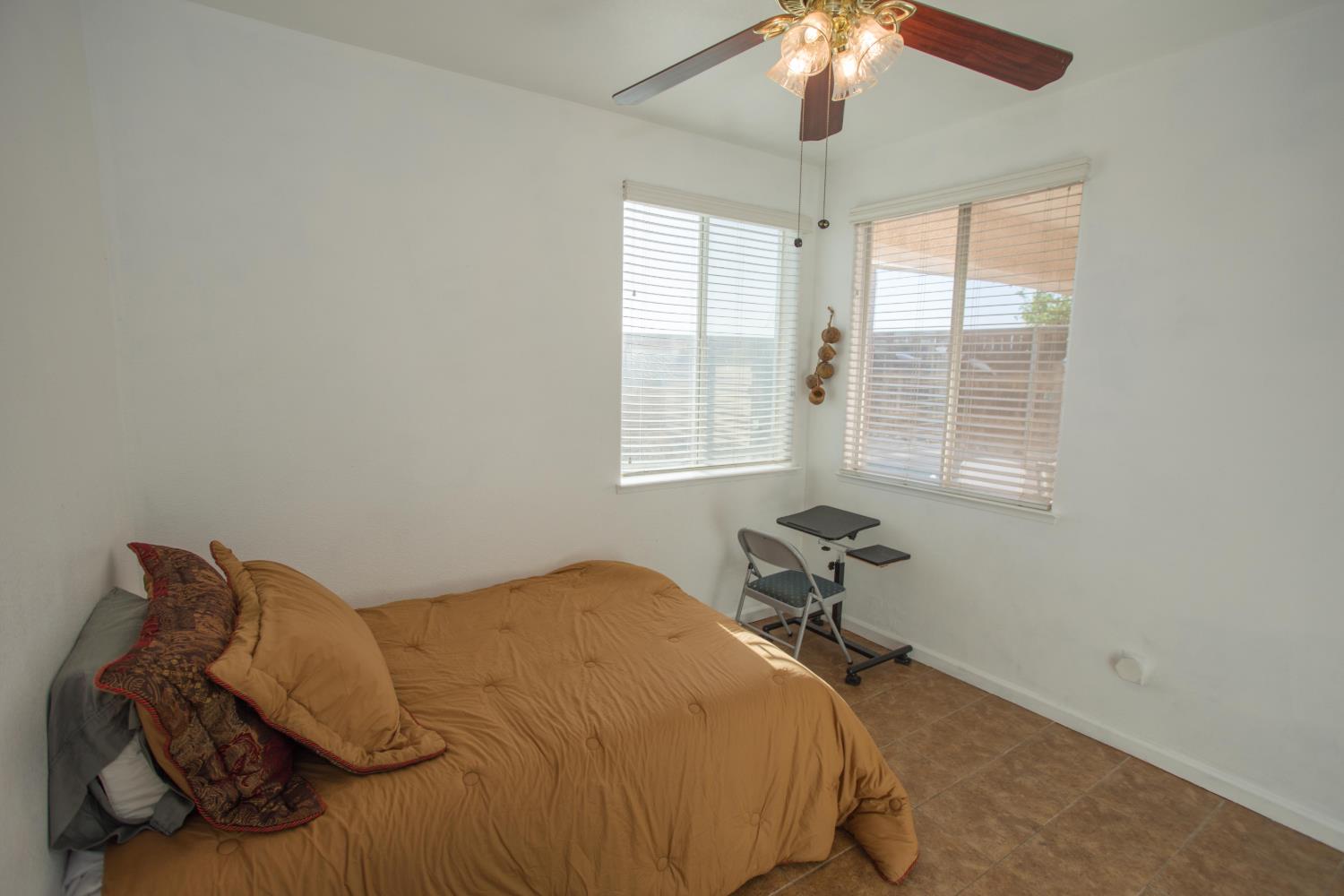 4797 N Pinebury Way, Clovis, CA 93619