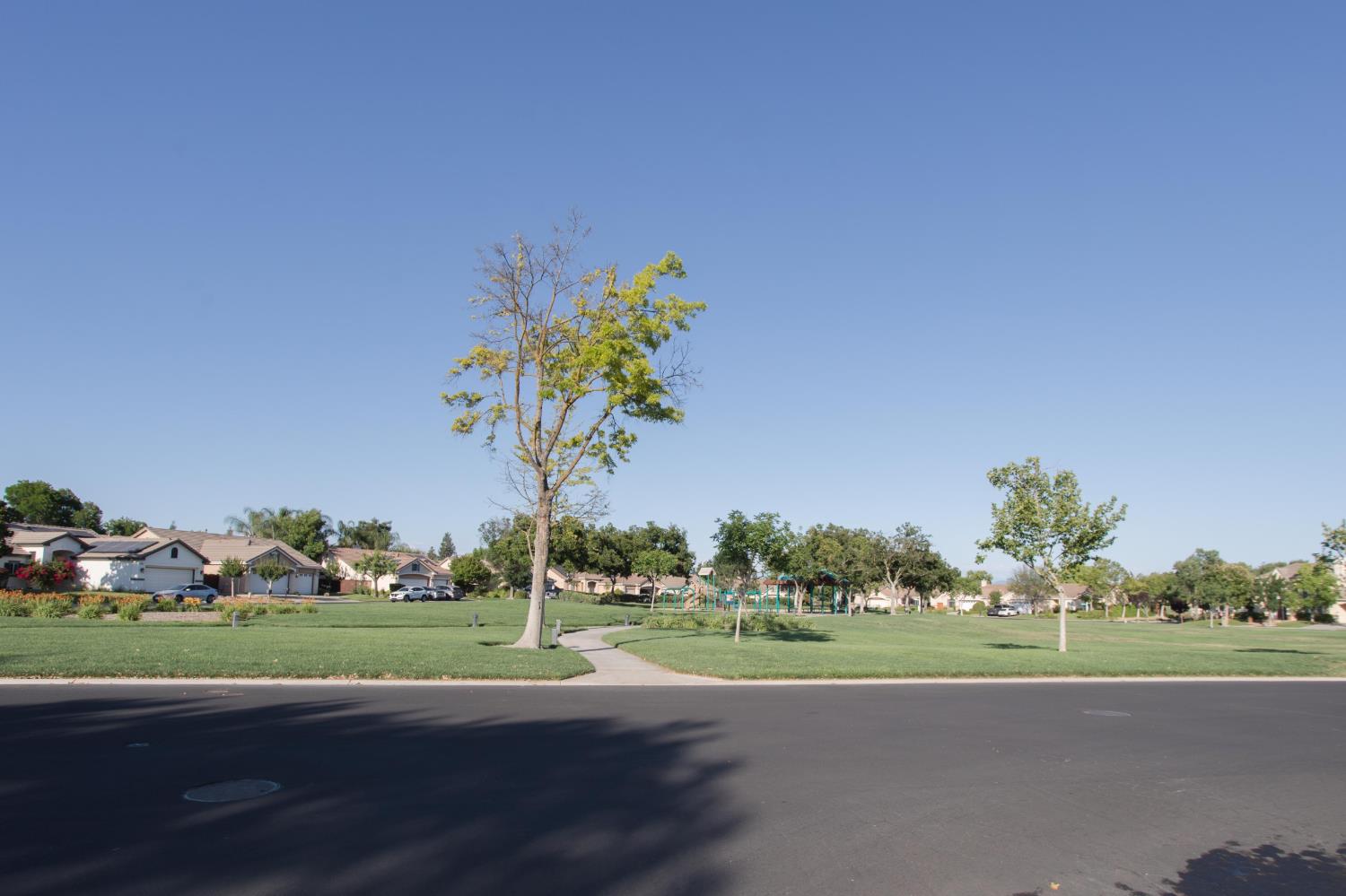 4797 N Pinebury Way, Clovis, CA 93619