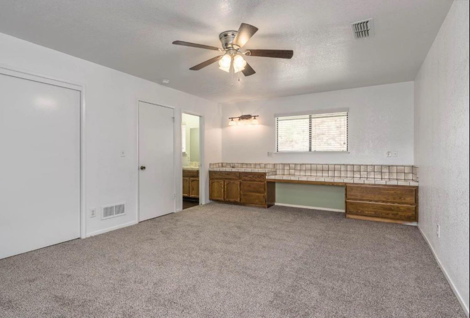 27817 Sky Harbour Rd, Friant, CA 93626
