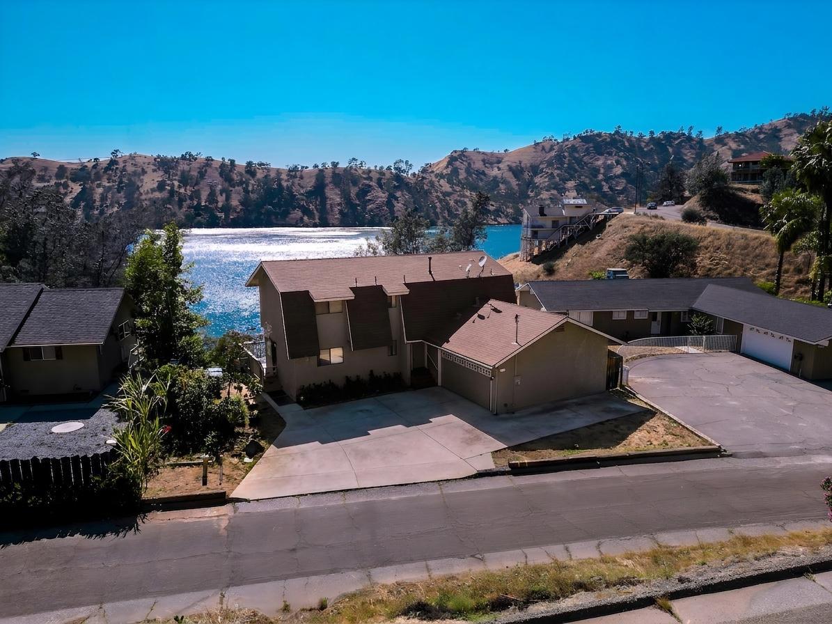 27817 Sky Harbour Rd, Friant, CA 93626