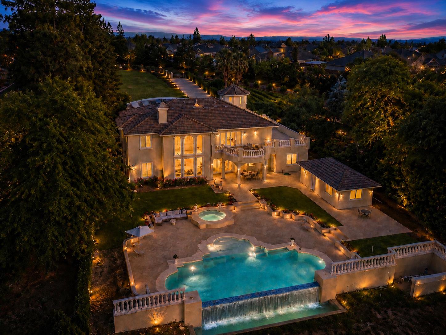 12622 Valley Vista Ln, Fresno, CA 93730