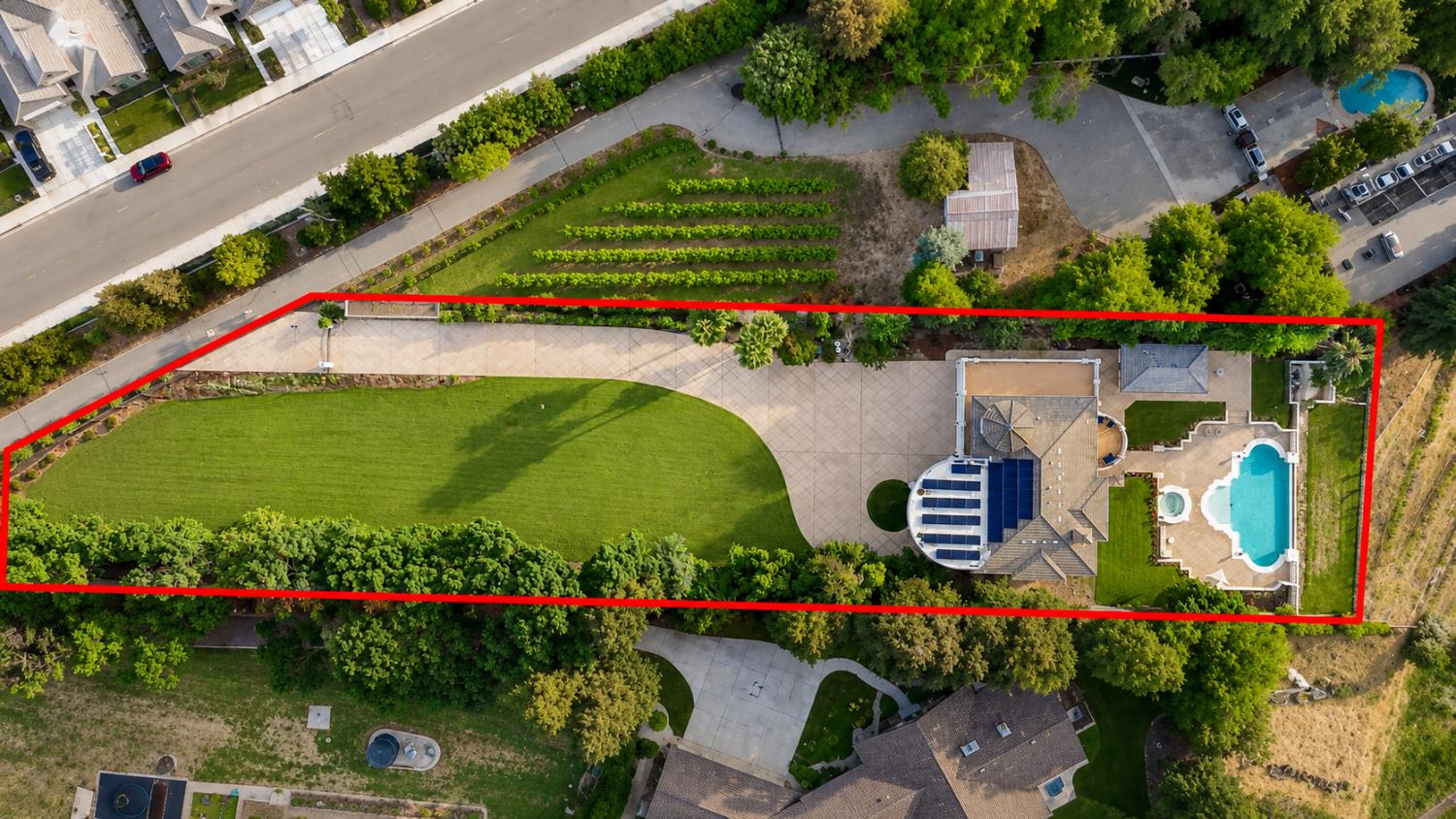 12622 Valley Vista Ln, Fresno, CA 93730