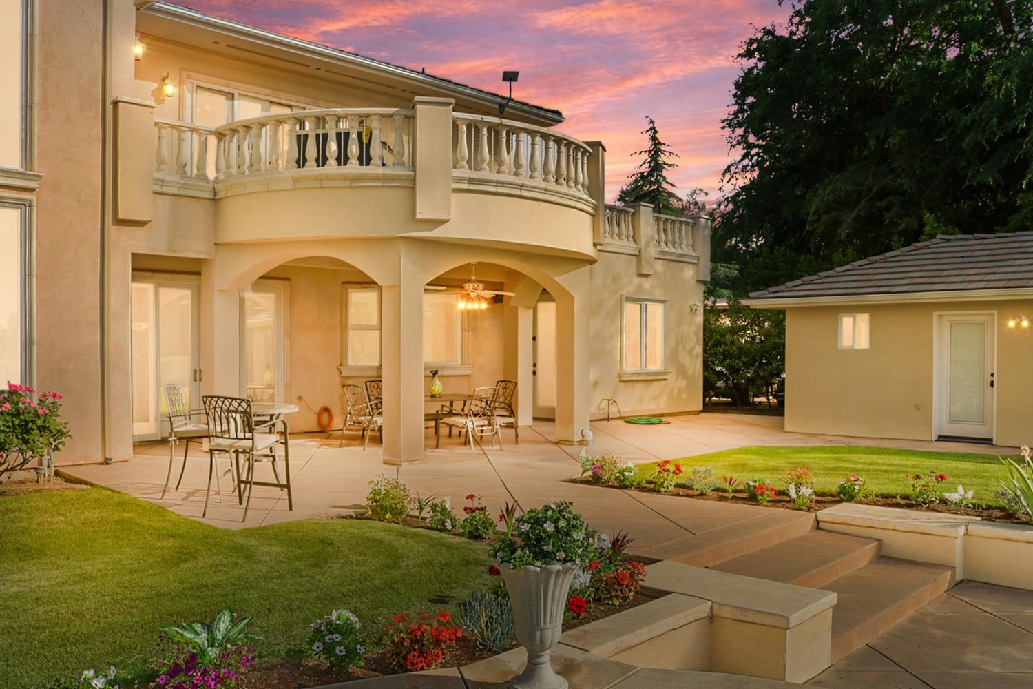 12622 Valley Vista Ln, Fresno, CA 93730