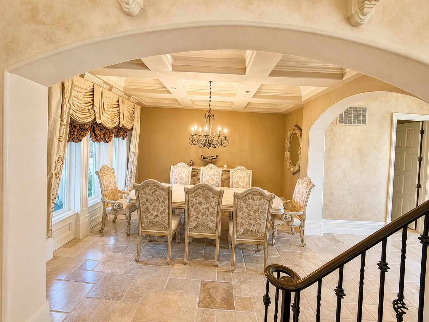12622 Valley Vista Ln, Fresno, CA 93730