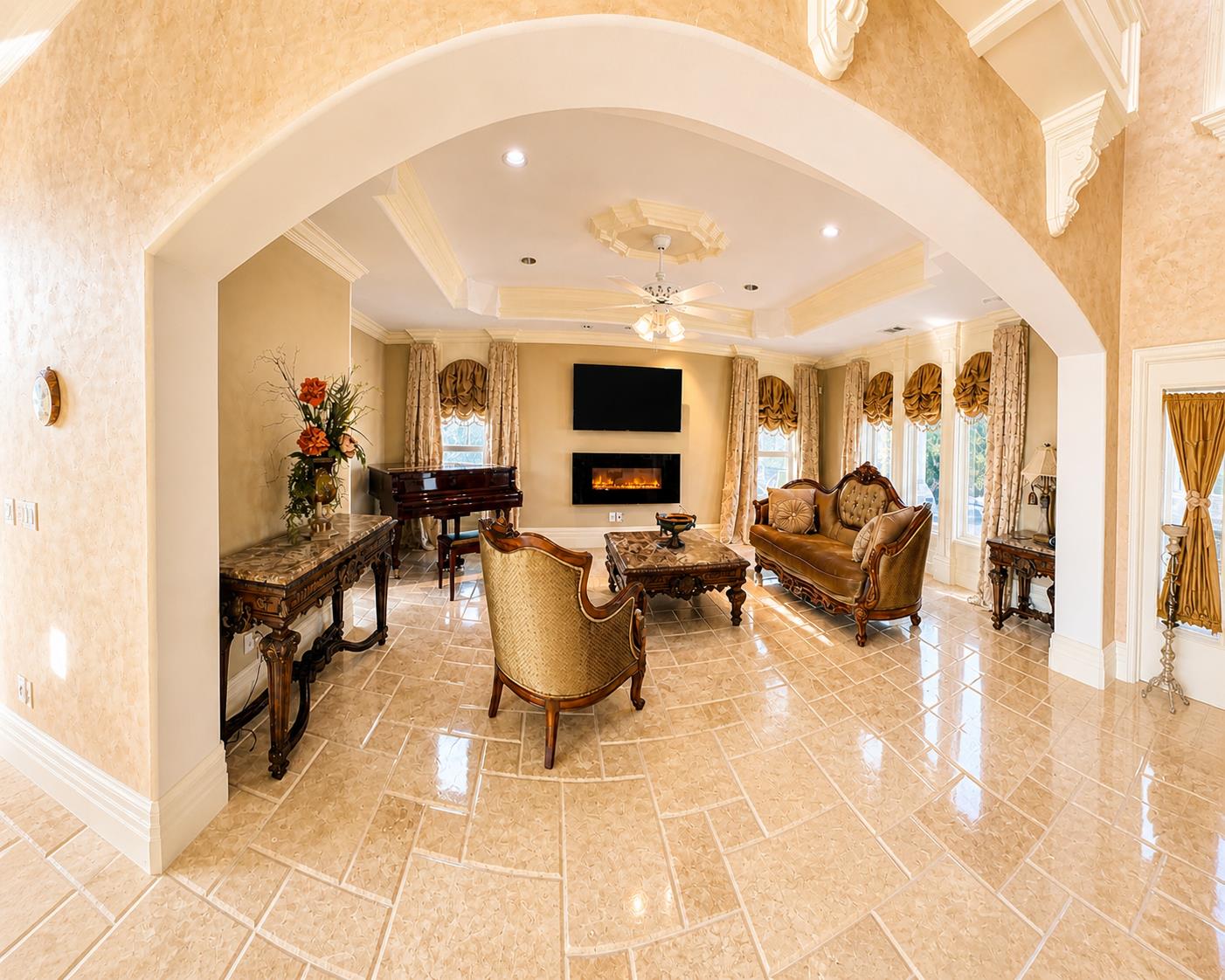 12622 Valley Vista Ln, Fresno, CA 93730