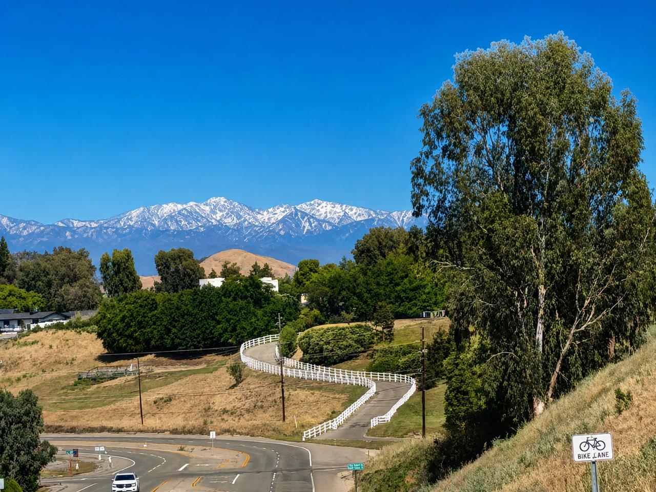 12622 Valley Vista Ln, Fresno, CA 93730