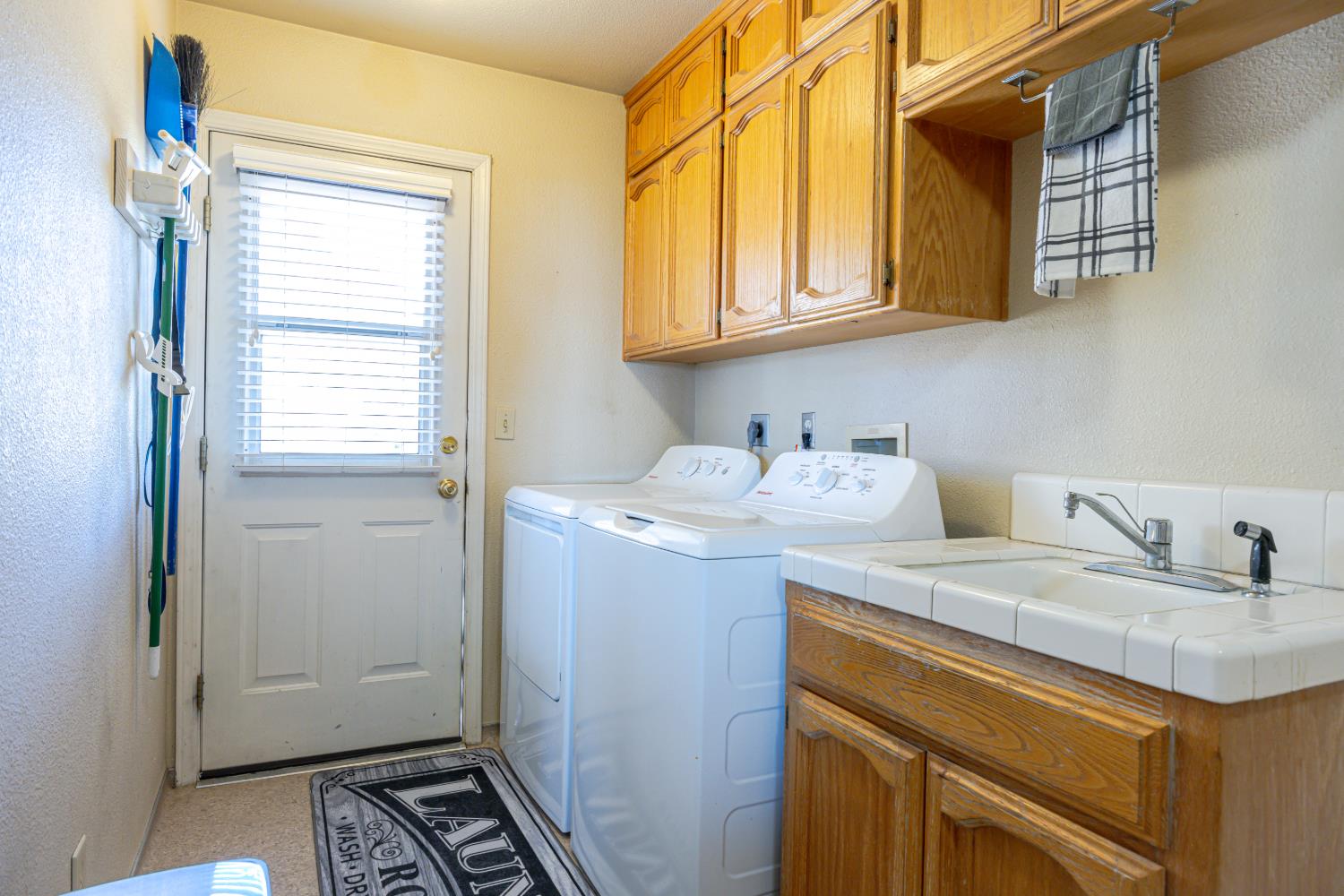 29657 Lilley Mountain Ln, Coarsegold, CA 93614
