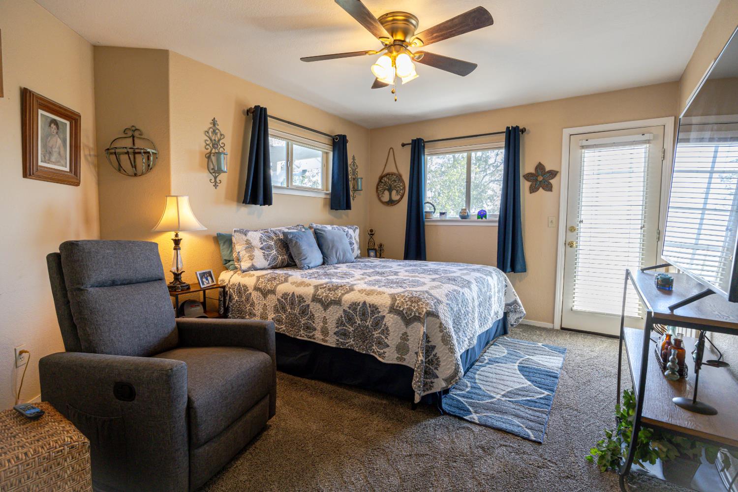 29657 Lilley Mountain Ln, Coarsegold, CA 93614