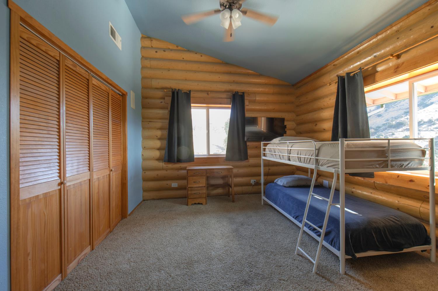 1905 Silver Lane, Yokuts Valley, CA 93675