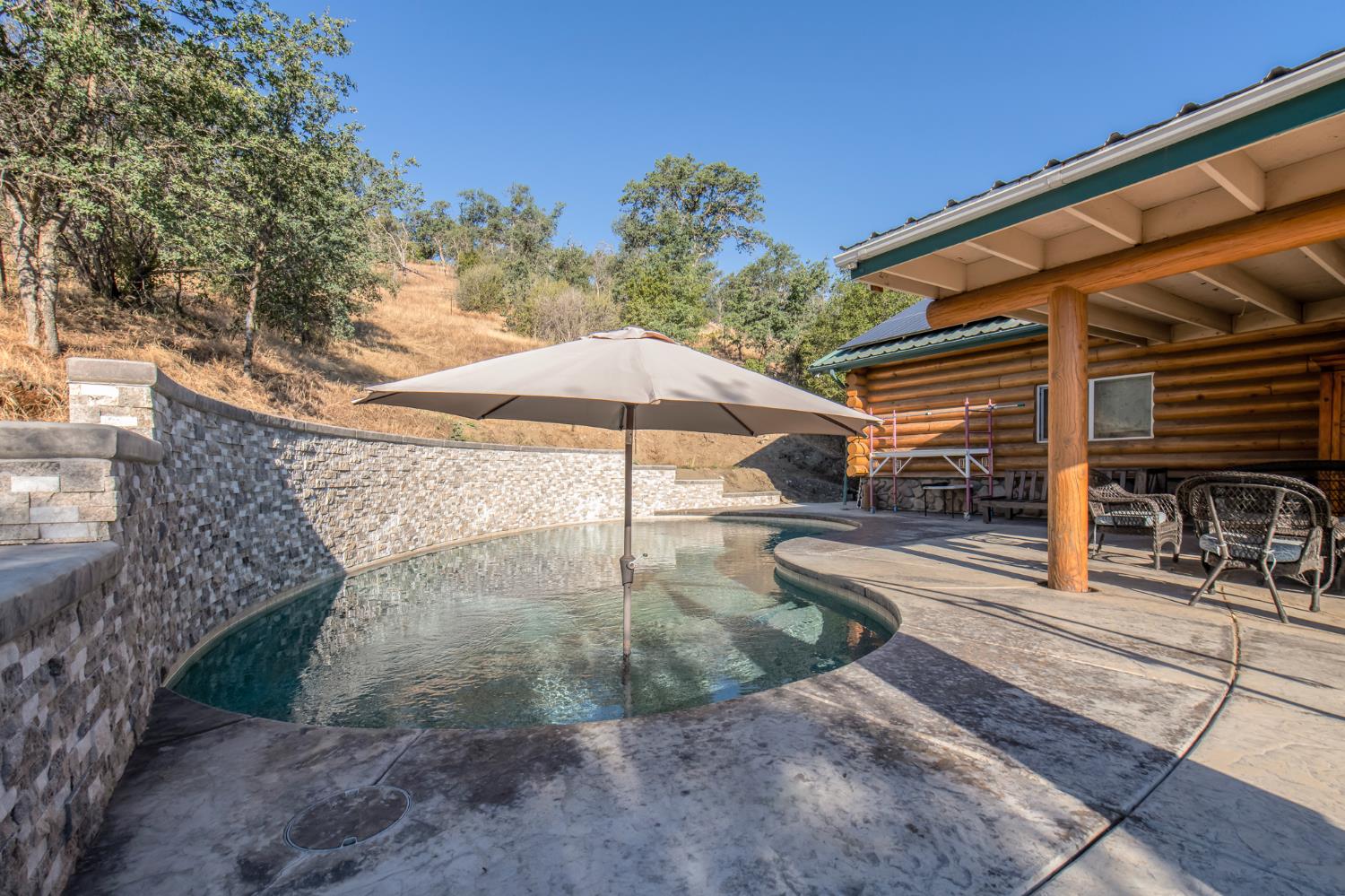 1905 Silver Lane, Yokuts Valley, CA 93675
