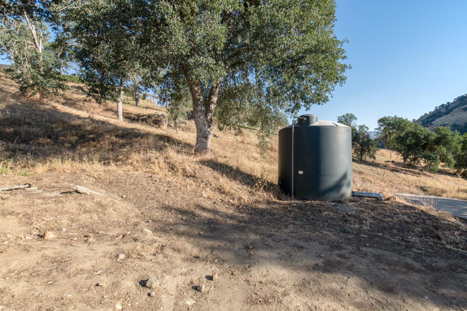 1905 Silver Lane, Yokuts Valley, CA 93675