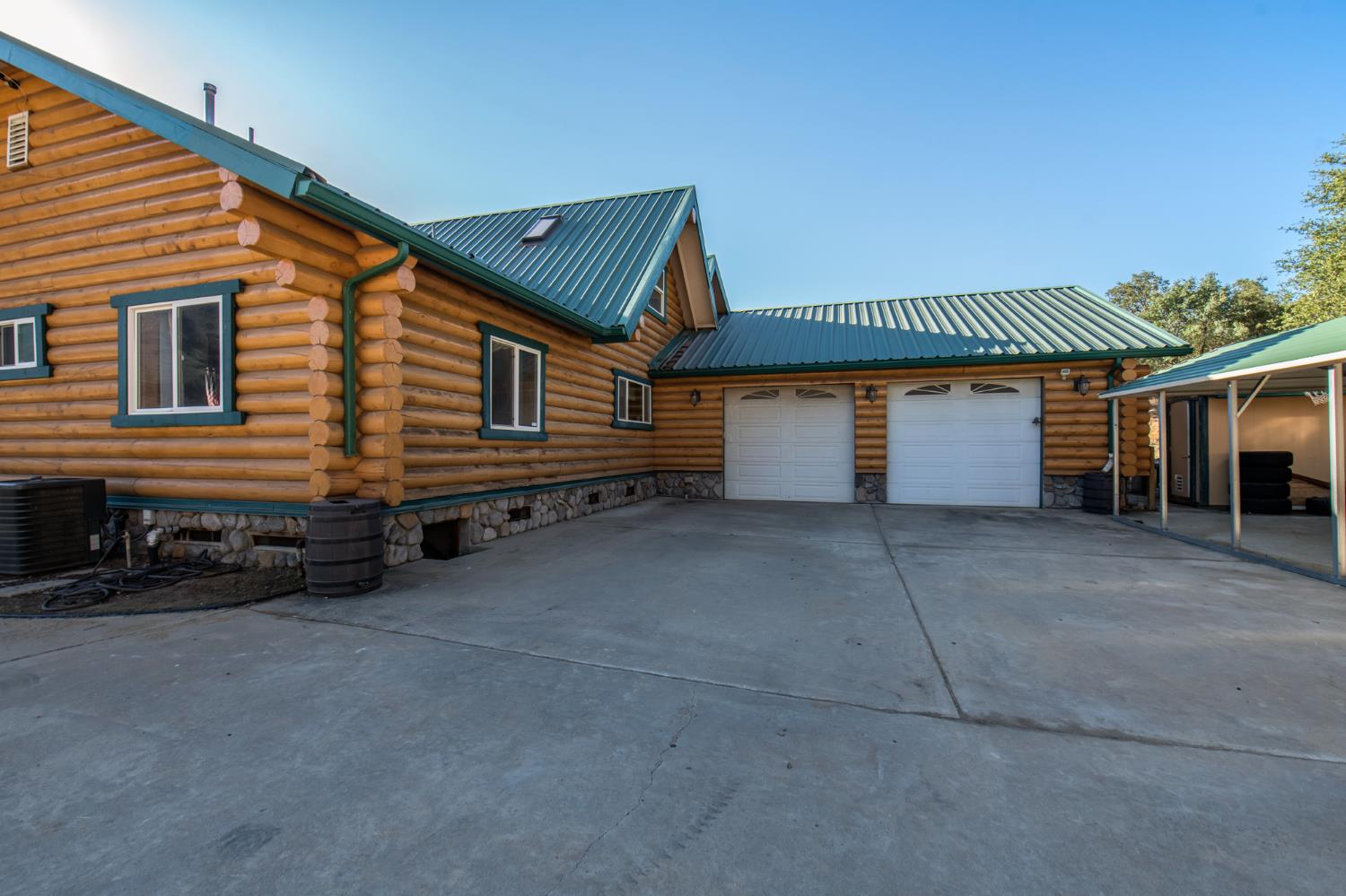 1905 Silver Lane, Yokuts Valley, CA 93675