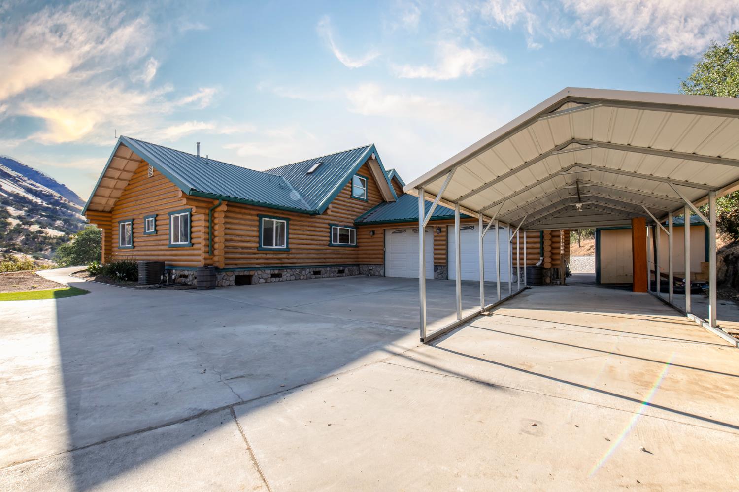 1905 Silver Lane, Yokuts Valley, CA 93675