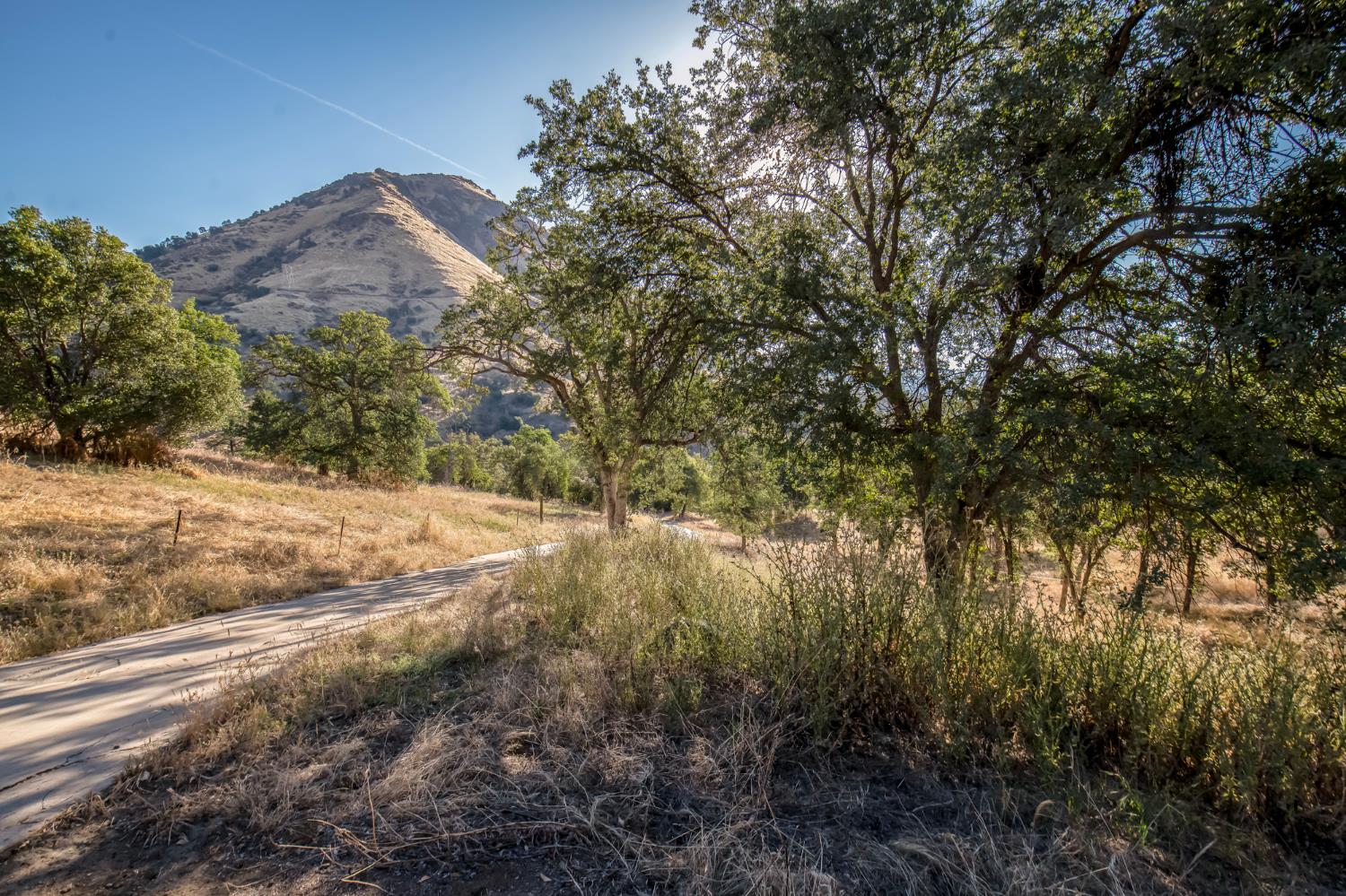 1905 Silver Lane, Yokuts Valley, CA 93675
