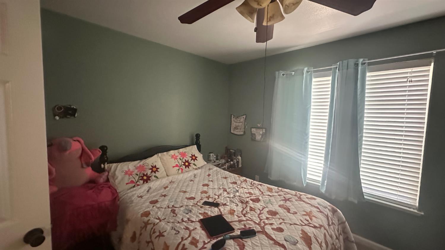 15888 W Stanislaus, Kerman, CA 93630
