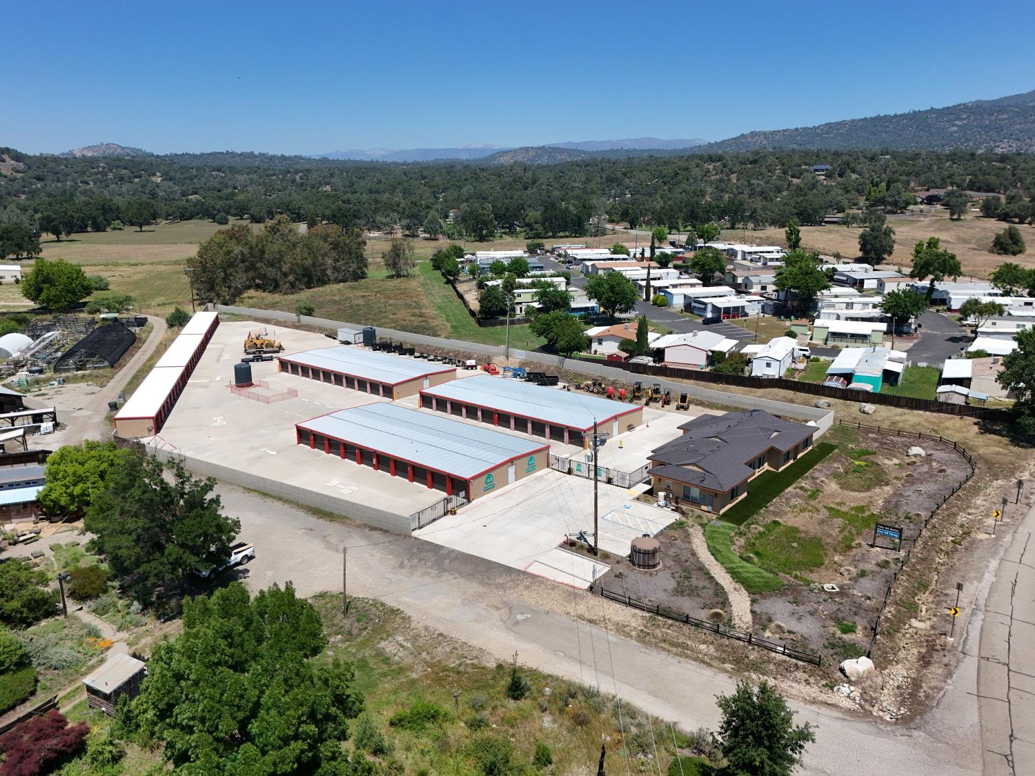 30455 Auberry Rd, Prather, CA 93651