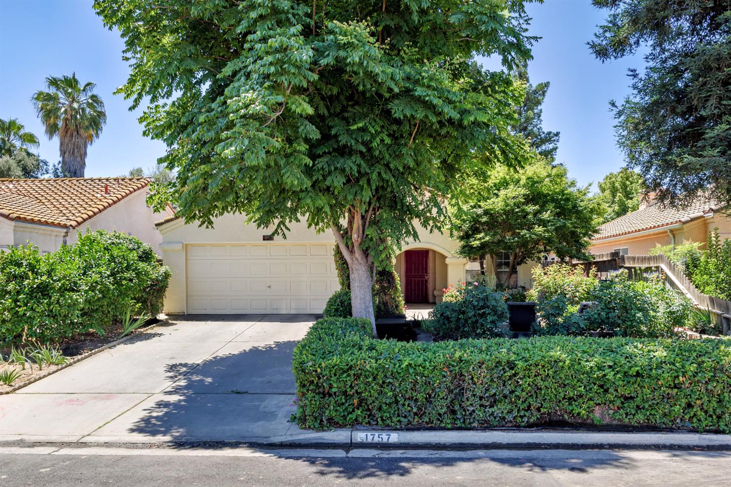 1757 E Birch Ave, Fresno, CA 93720