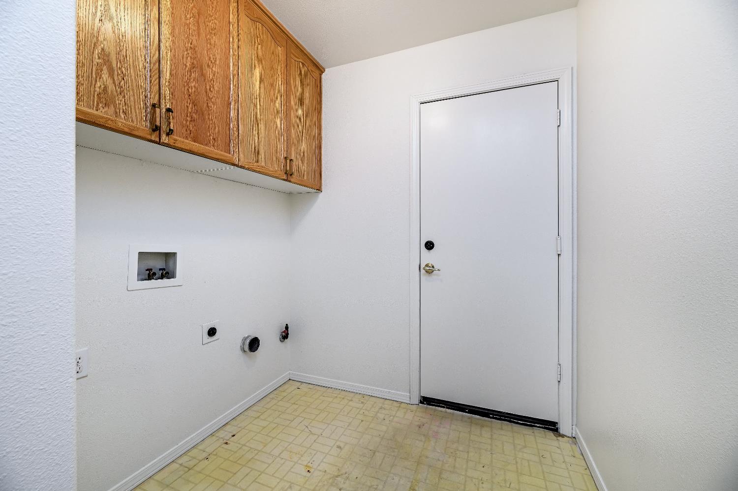 1757 E Birch Ave, Fresno, CA 93720