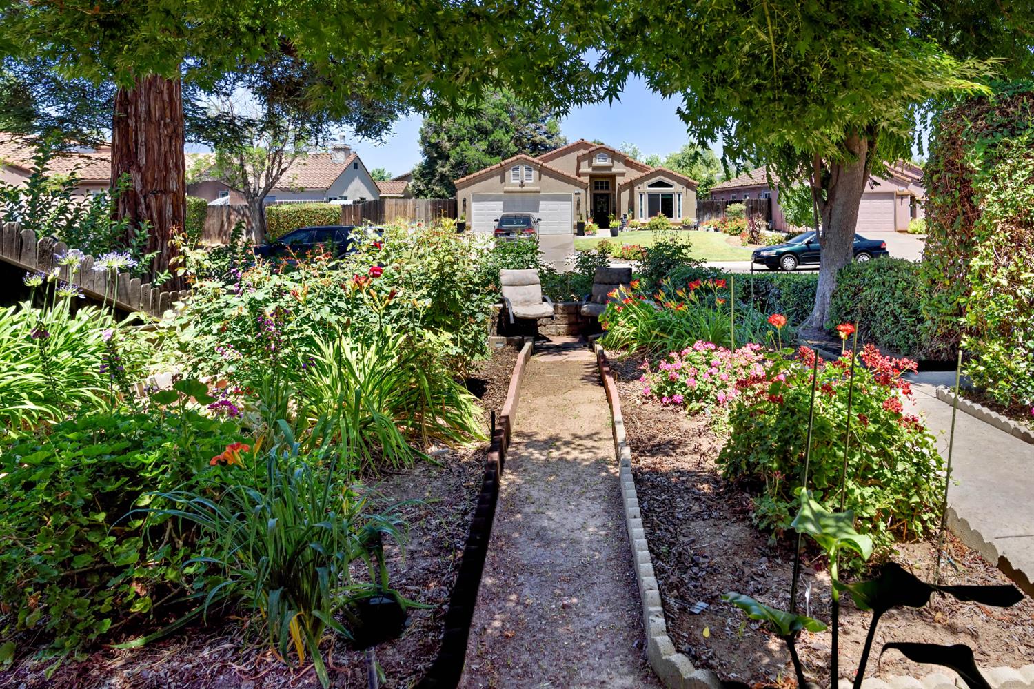 1757 E Birch Ave, Fresno, CA 93720