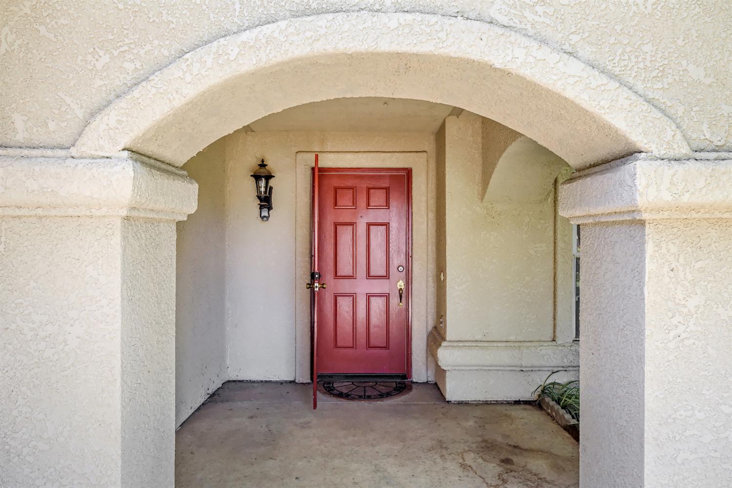 1757 E Birch Ave, Fresno, CA 93720