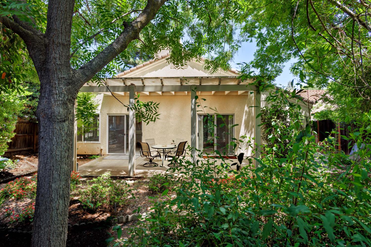 1757 E Birch Ave, Fresno, CA 93720