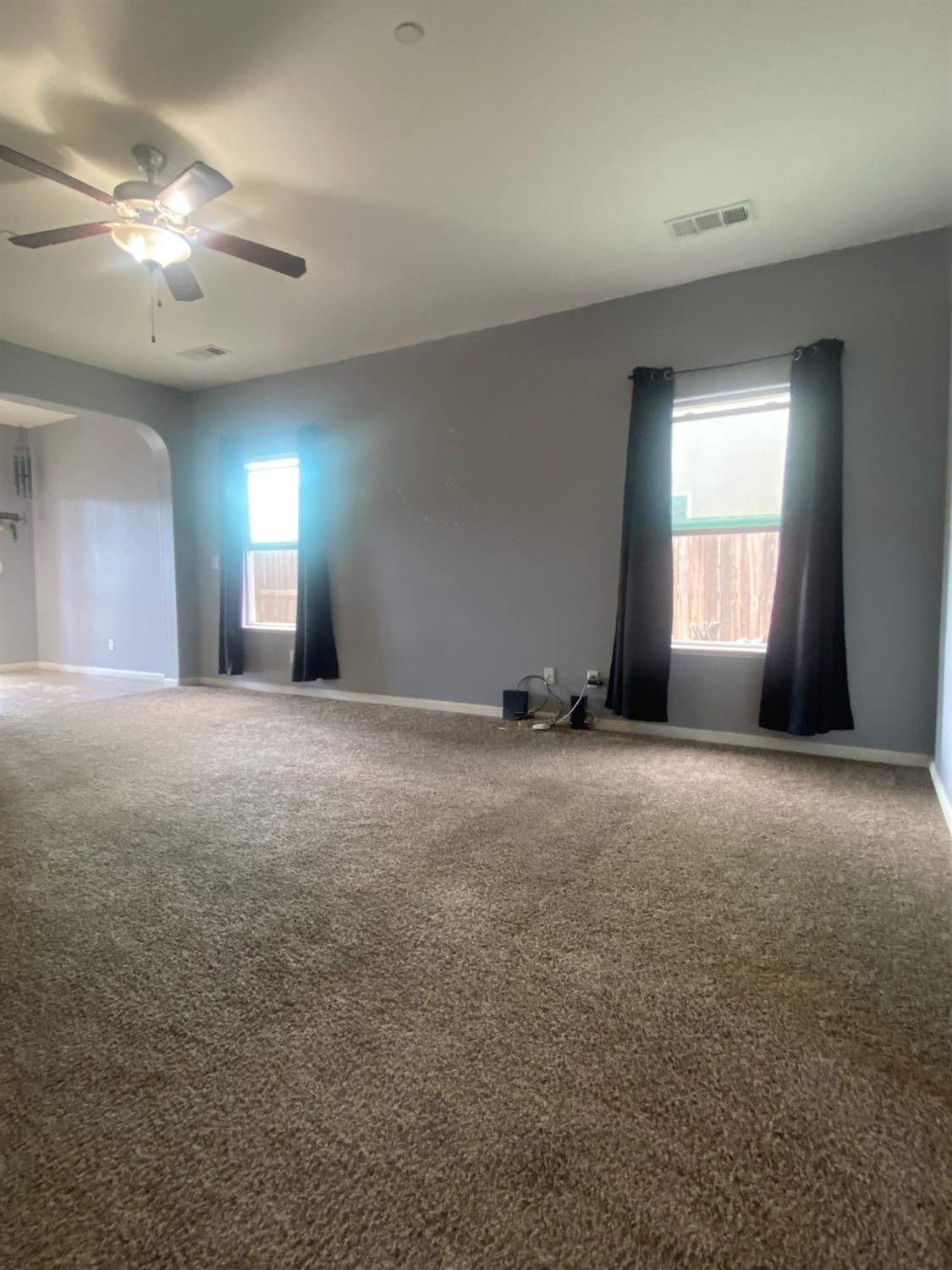 260 N 3Rd St, Orange Cove, CA 93646